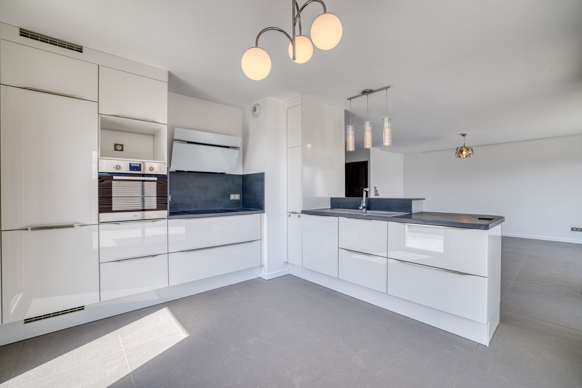 luxury apartment 5 Rooms for sale on ANNECY LE VIEUX (74940)