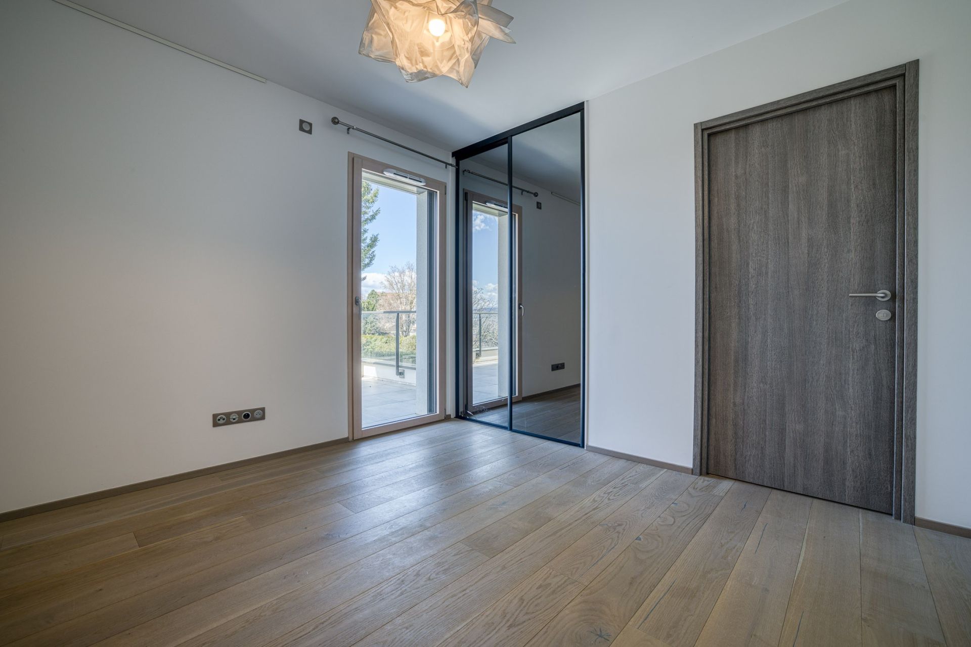 luxury apartment 5 Rooms for sale on ANNECY LE VIEUX (74940)