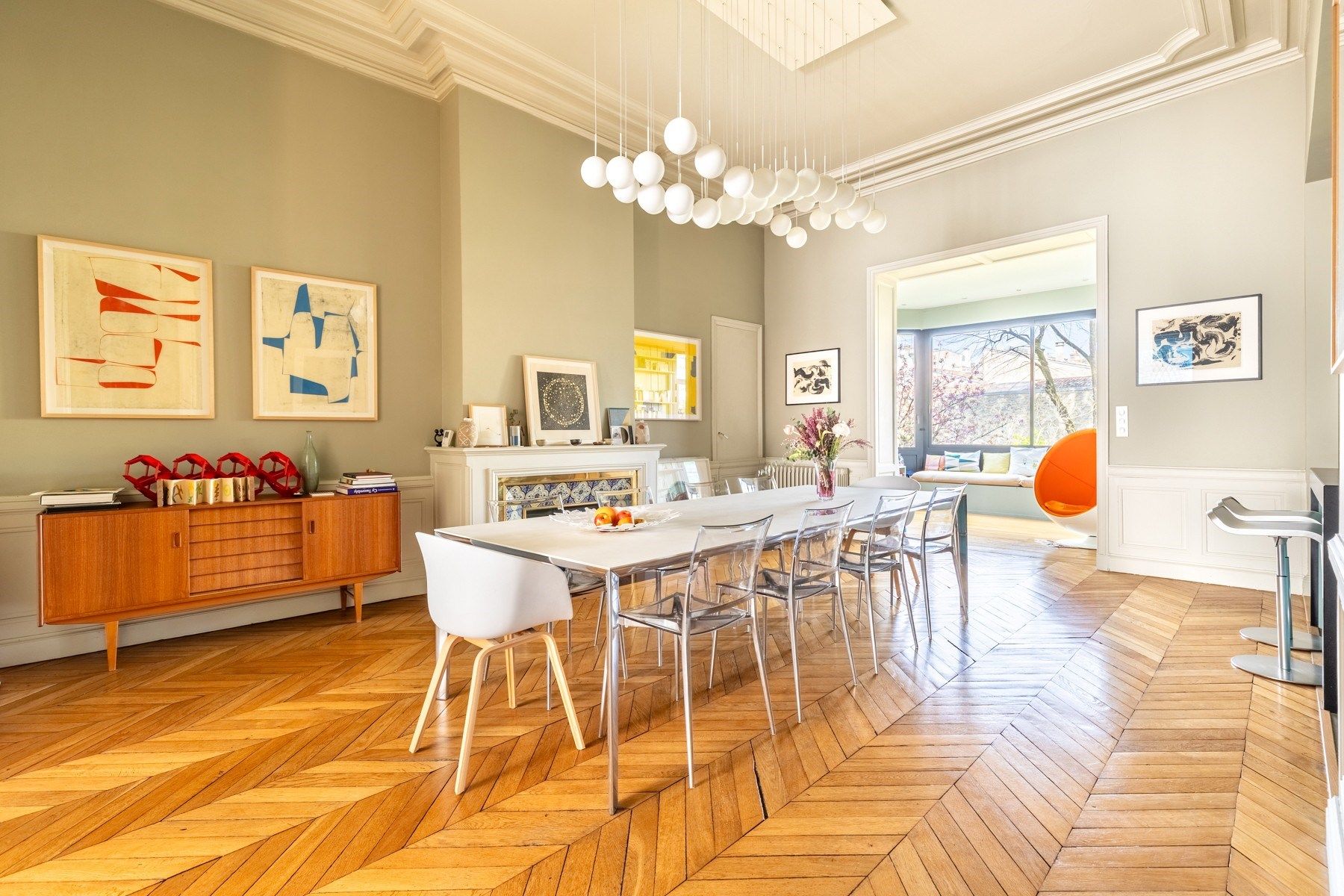 luxury house 10 Rooms for sale on BORDEAUX (33000)