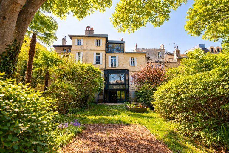 maison de luxe 10 Pièces en vente sur BORDEAUX (33000)