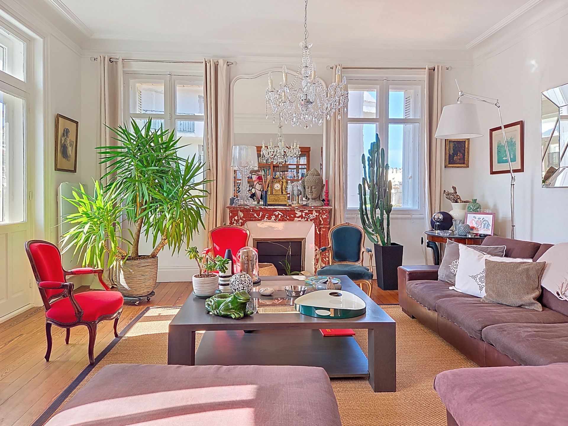 luxury apartment 5 Rooms for sale on BIARRITZ (64200)