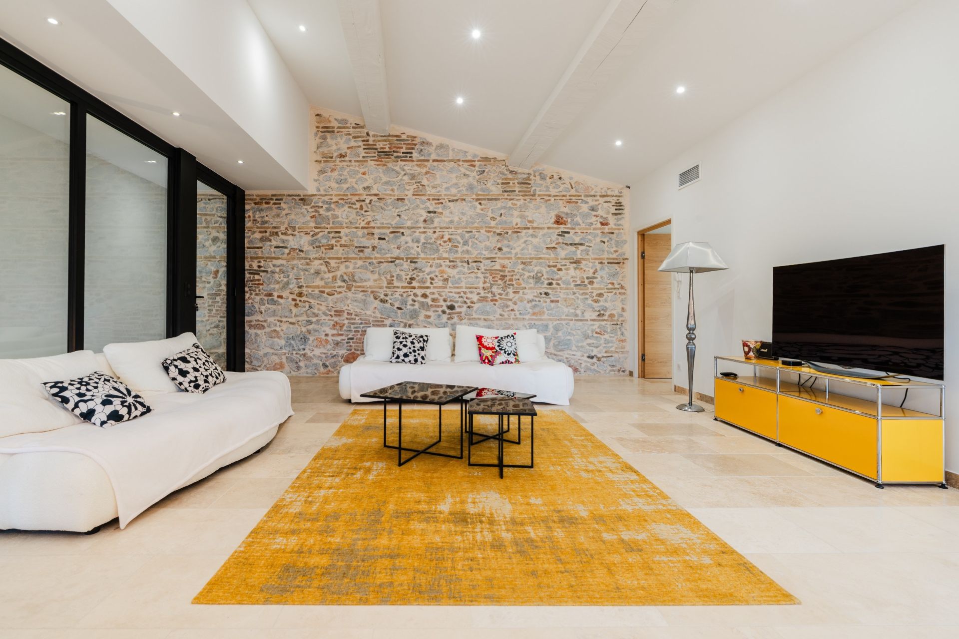 maison de luxe 6 Pièces en vente sur TORREILLES (66440)