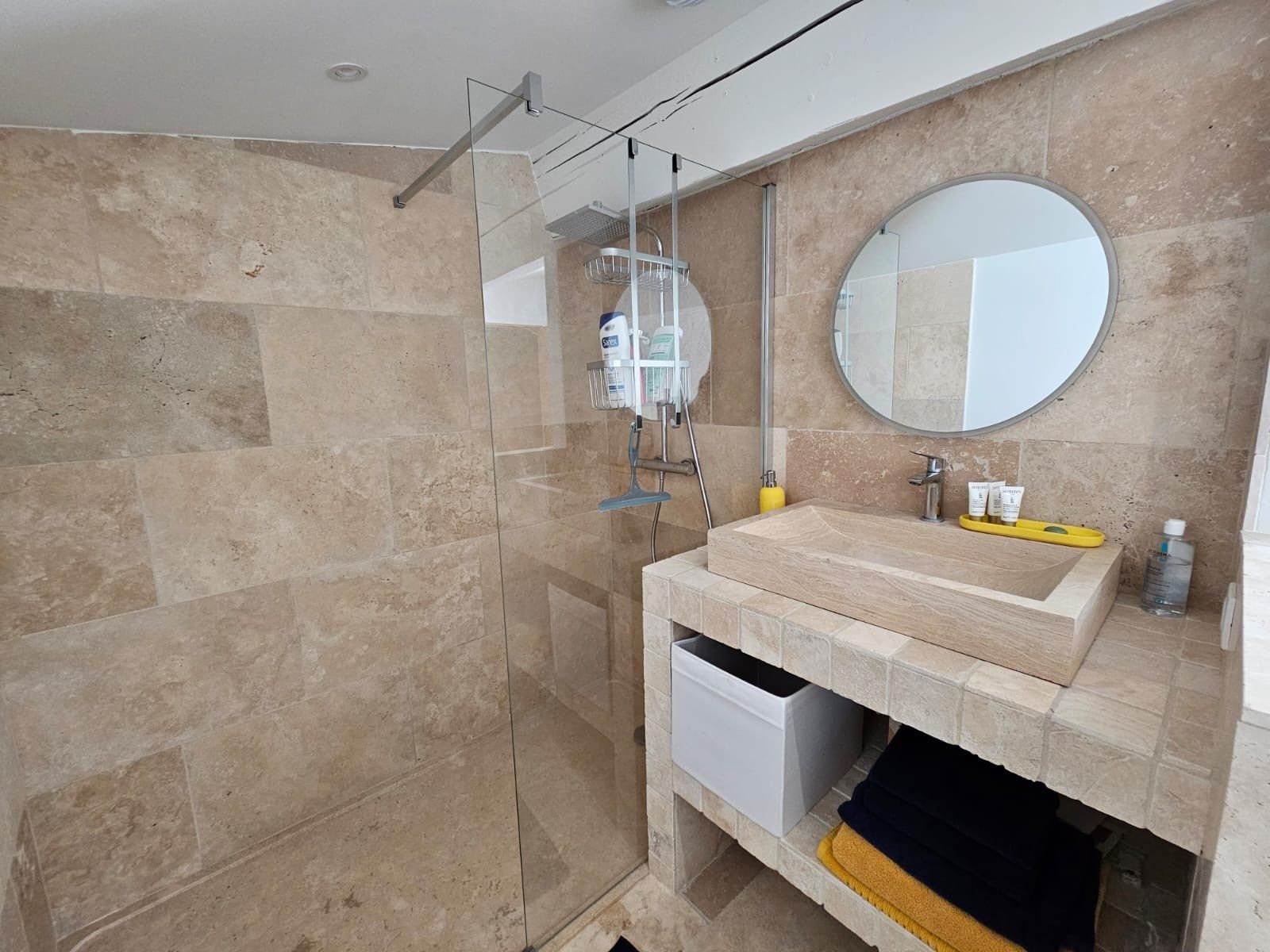 luxury house 6 Rooms for sale on TORREILLES (66440)