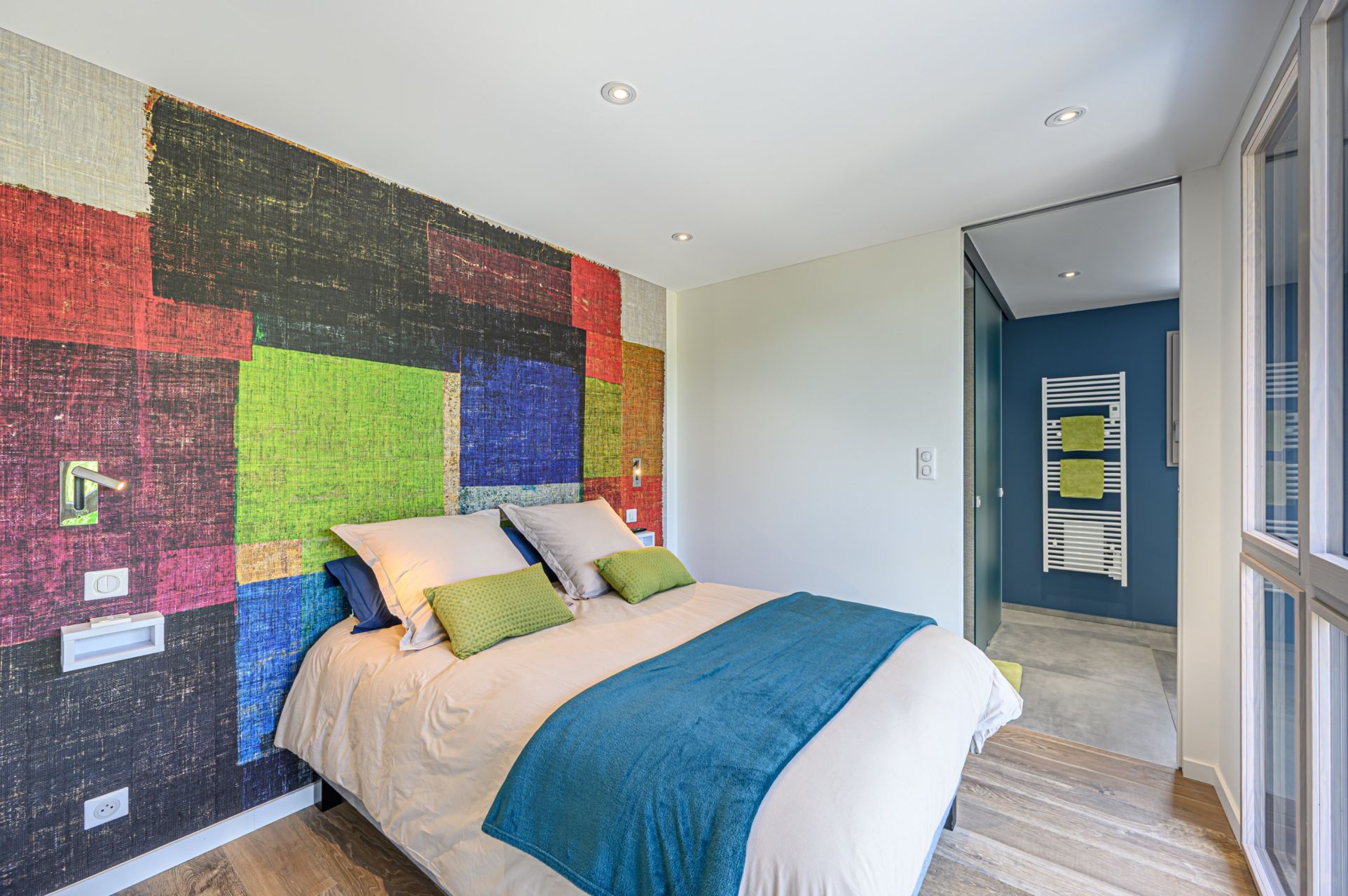 luxury villa 8 Rooms for seasonal rent on ST MARC SUR MER (44600)