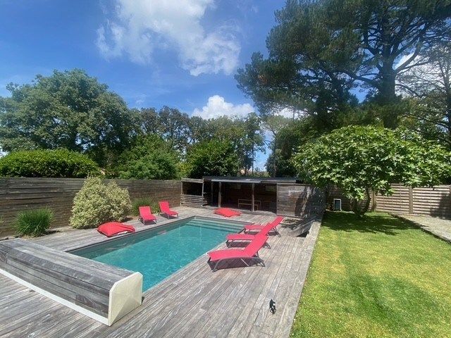 maison de luxe 8 Pièces en location saisonnière sur PORNICHET (44380)