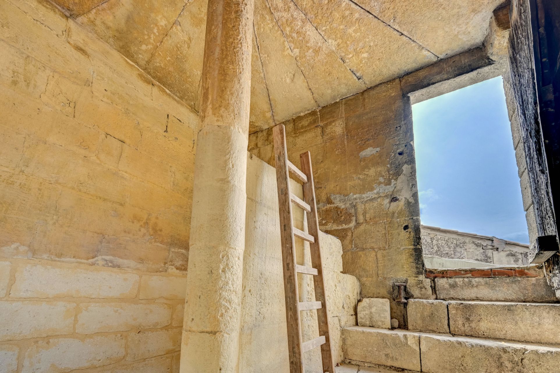 maison de luxe 6 Pièces en vente sur VALLABREGUES (30300)