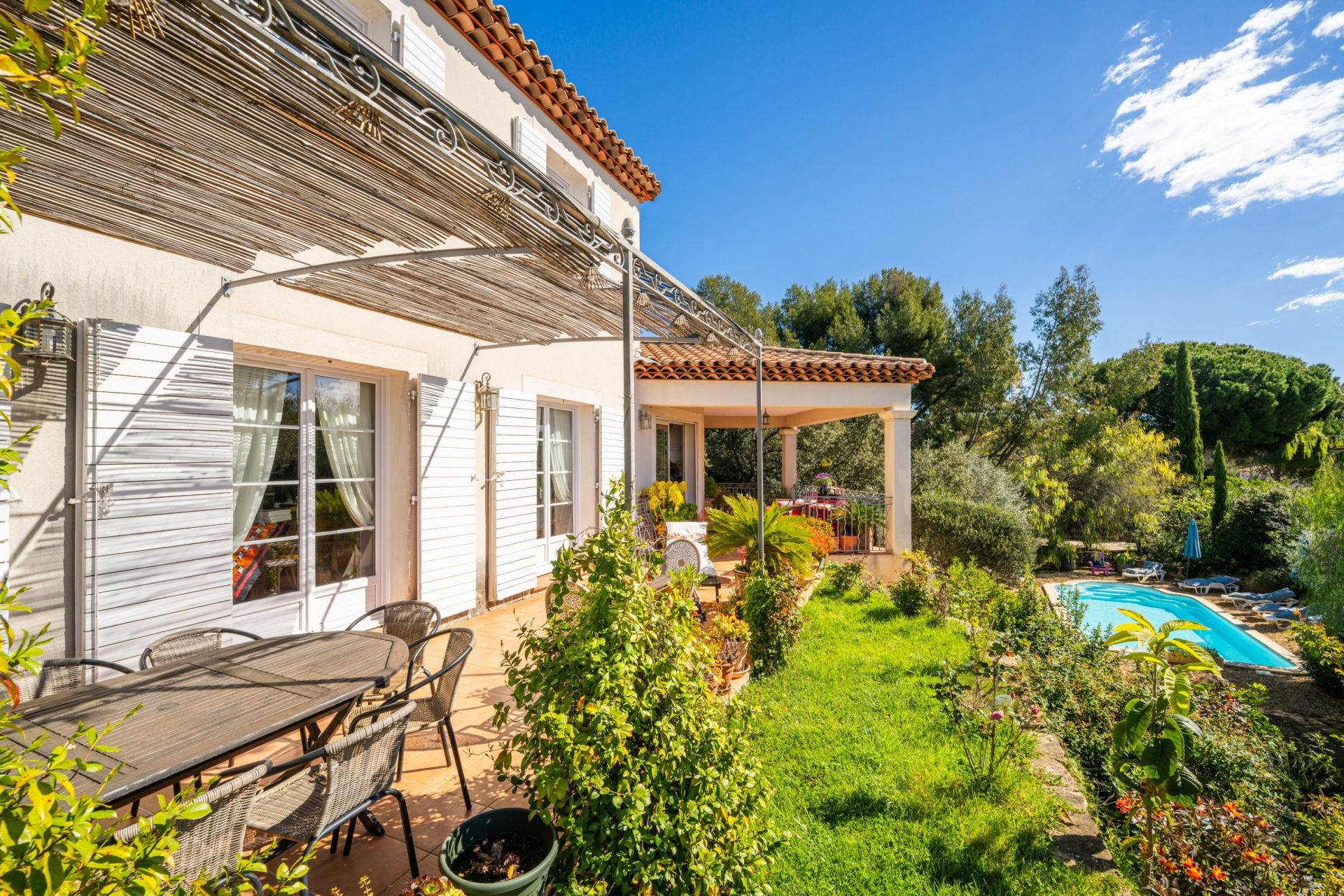maison de luxe 6 Pièces en vente sur LA CADIERE D AZUR (83740)