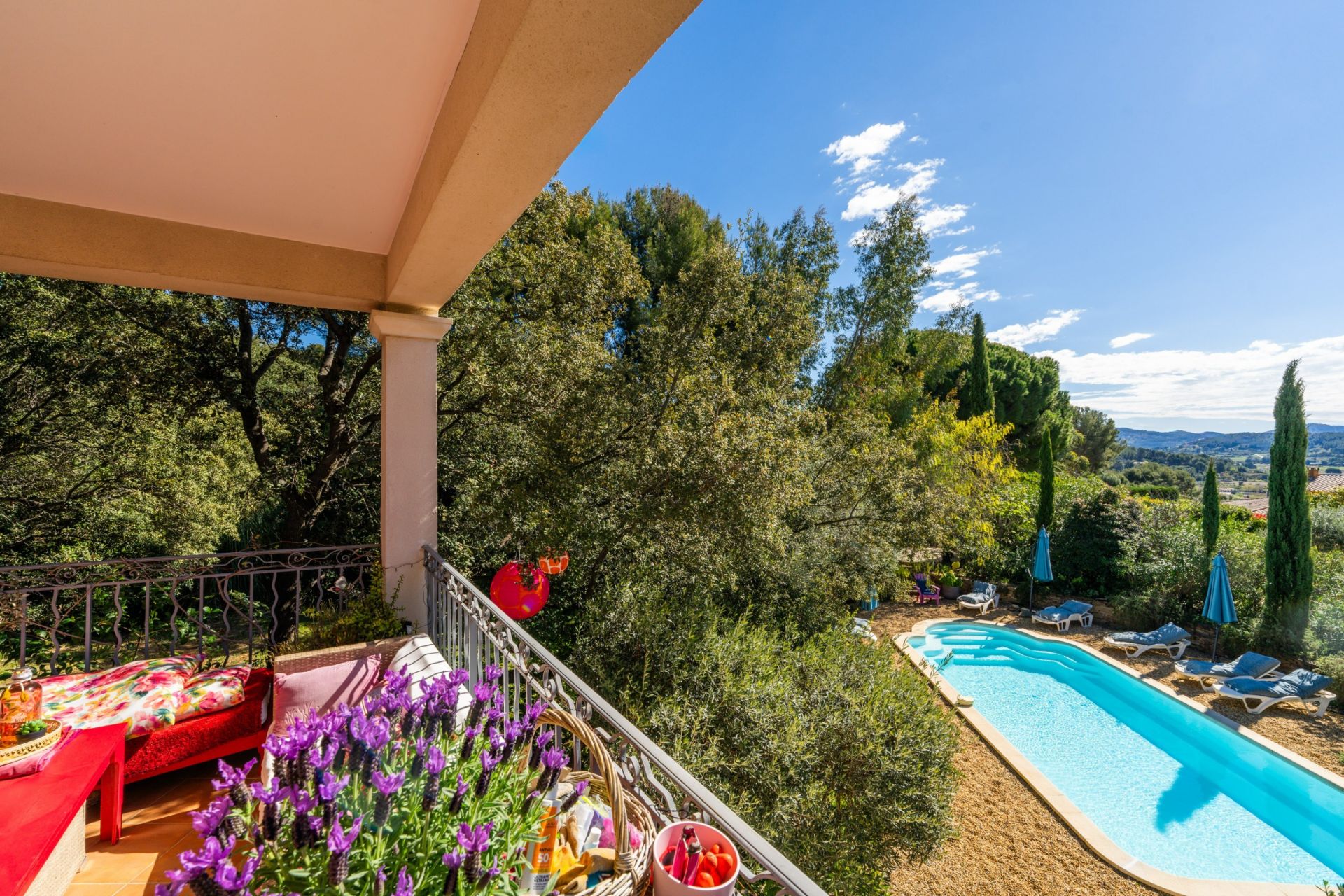 maison de luxe 6 Pièces en vente sur LA CADIERE D AZUR (83740)