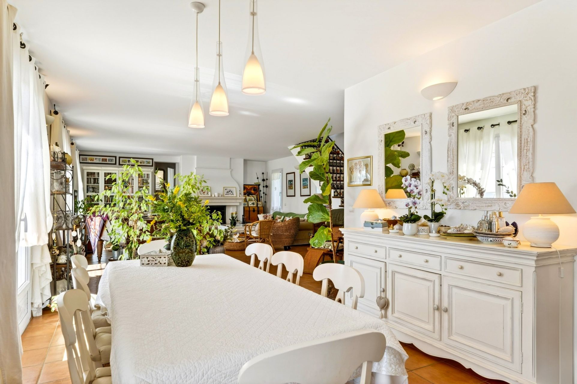 maison de luxe 6 Pièces en vente sur LA CADIERE D AZUR (83740)