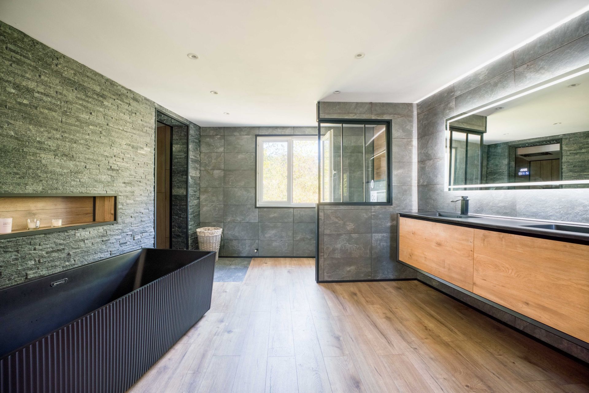 maison de luxe 7 Pièces en vente sur ST PALAIS SUR MER (17420)