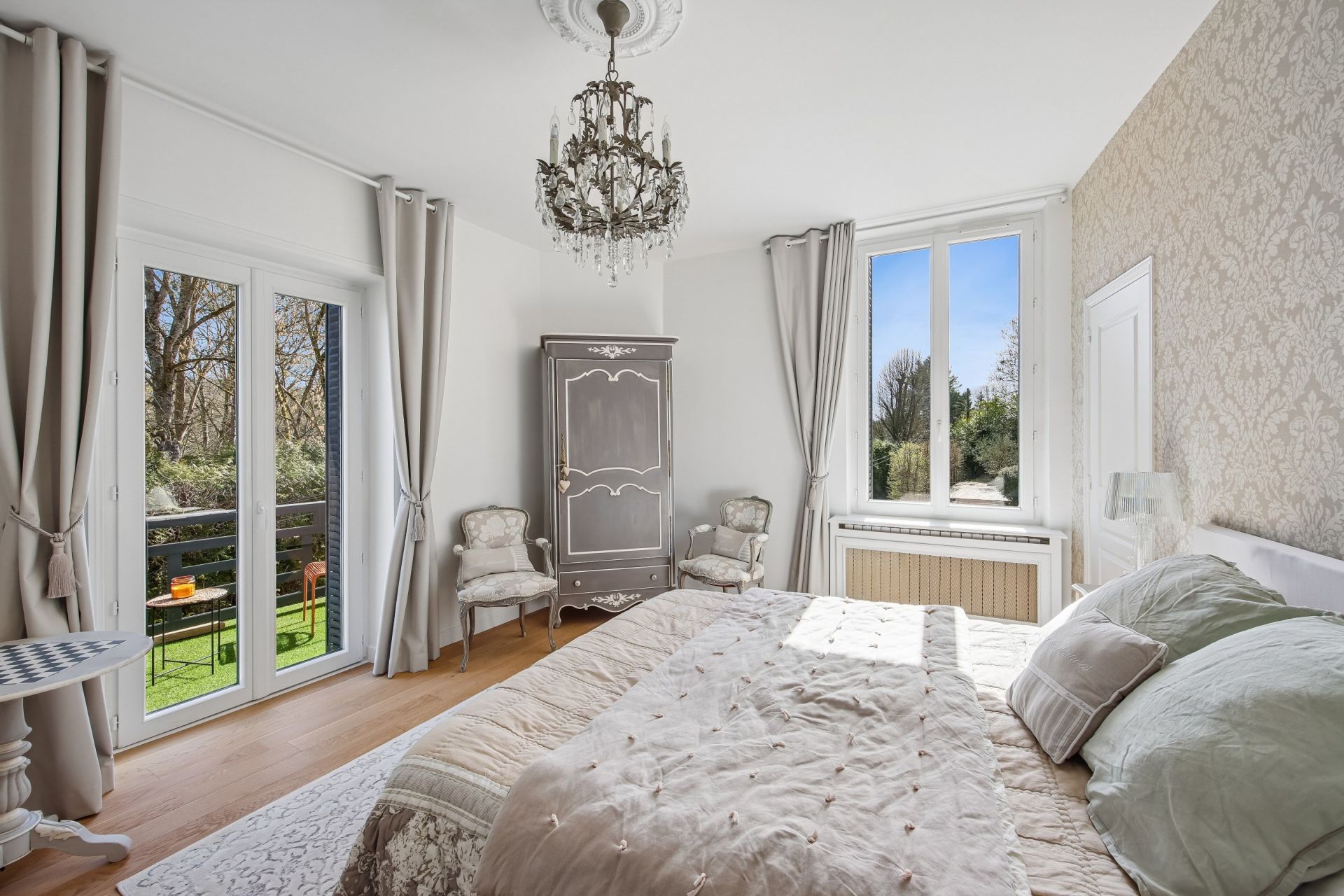 maison de luxe 11 Pièces en vente sur SEPTEUIL (78790)