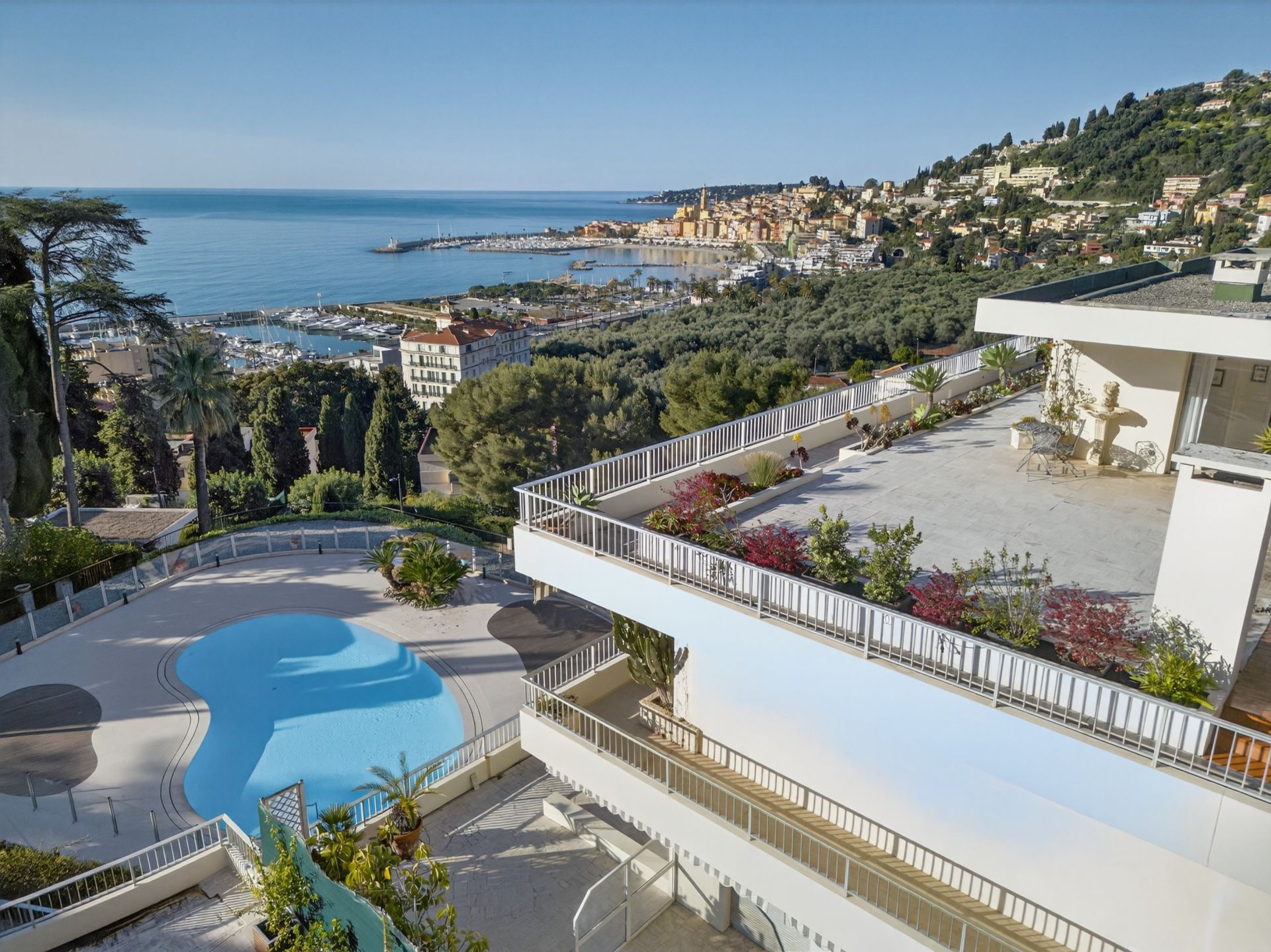 penthouse 7 Pièces en vente sur MENTON (06500)