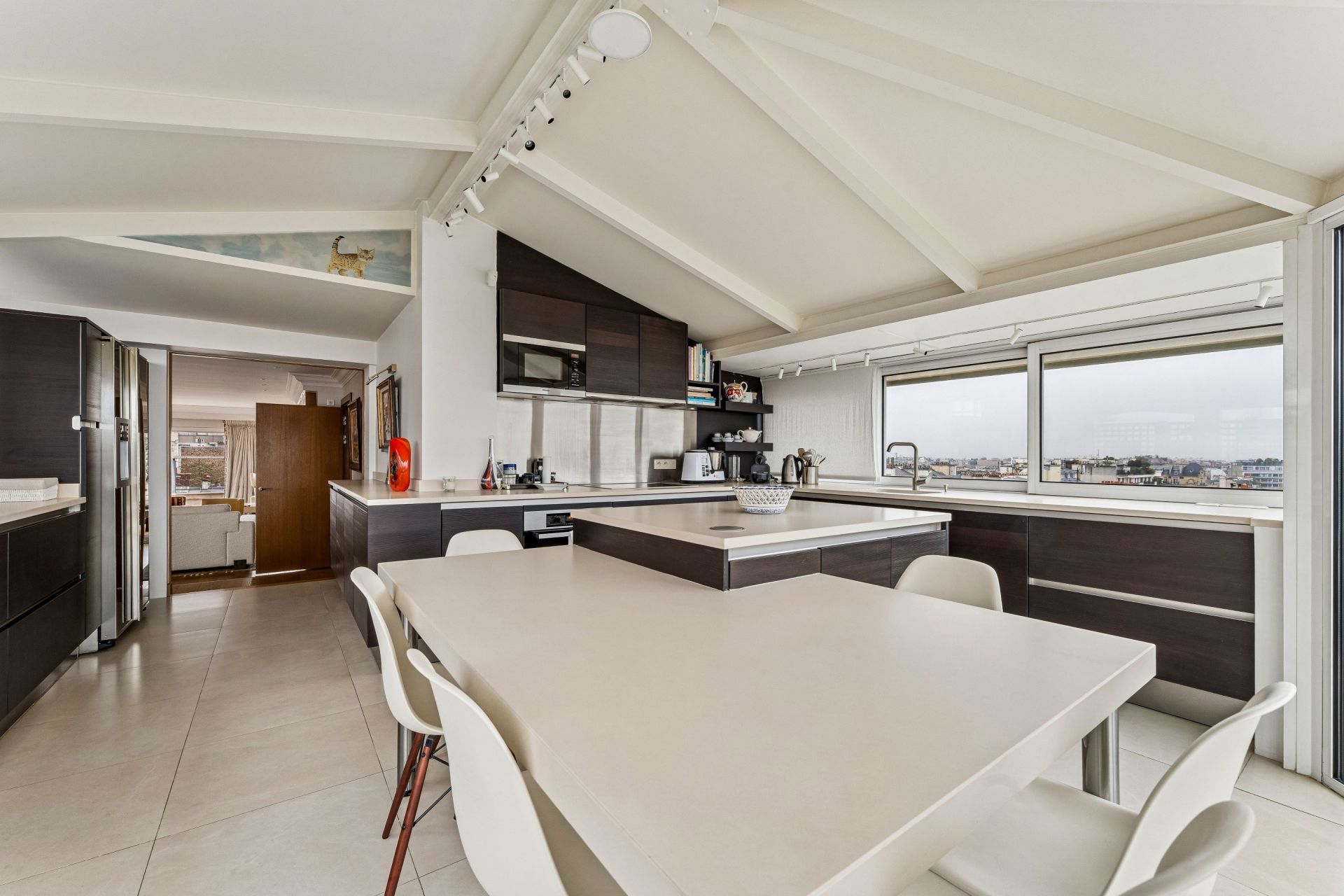 luxury apartment 6 Rooms for sale on PARIS (75016)