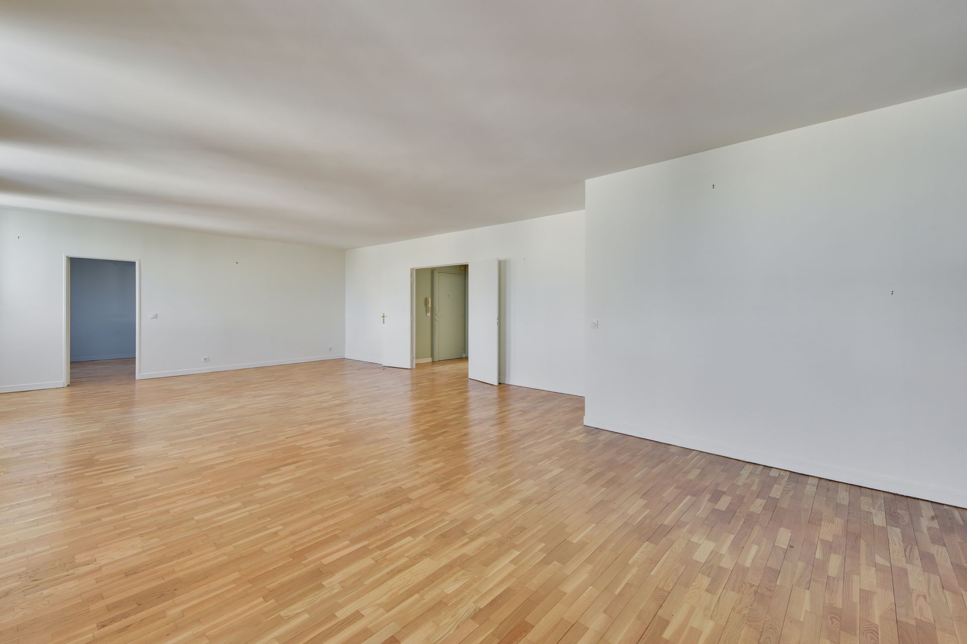 appartement de luxe 4 Pièces en location sur PARIS (75009)