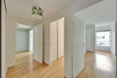 Rental Luxury apartment Paris 9 4&nbsp;Rooms 141&nbsp;m²