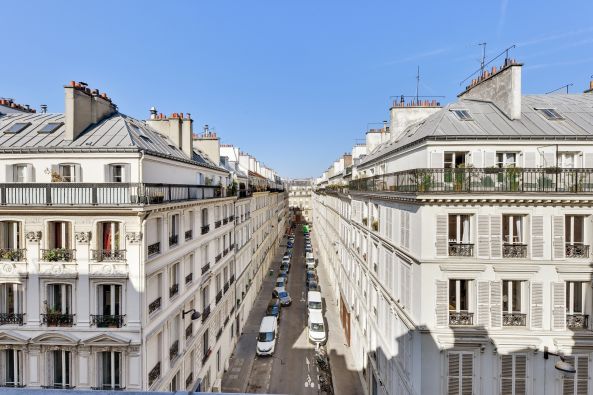 Rental Luxury apartment Paris 9 4&nbsp;Rooms 141&nbsp;m²
