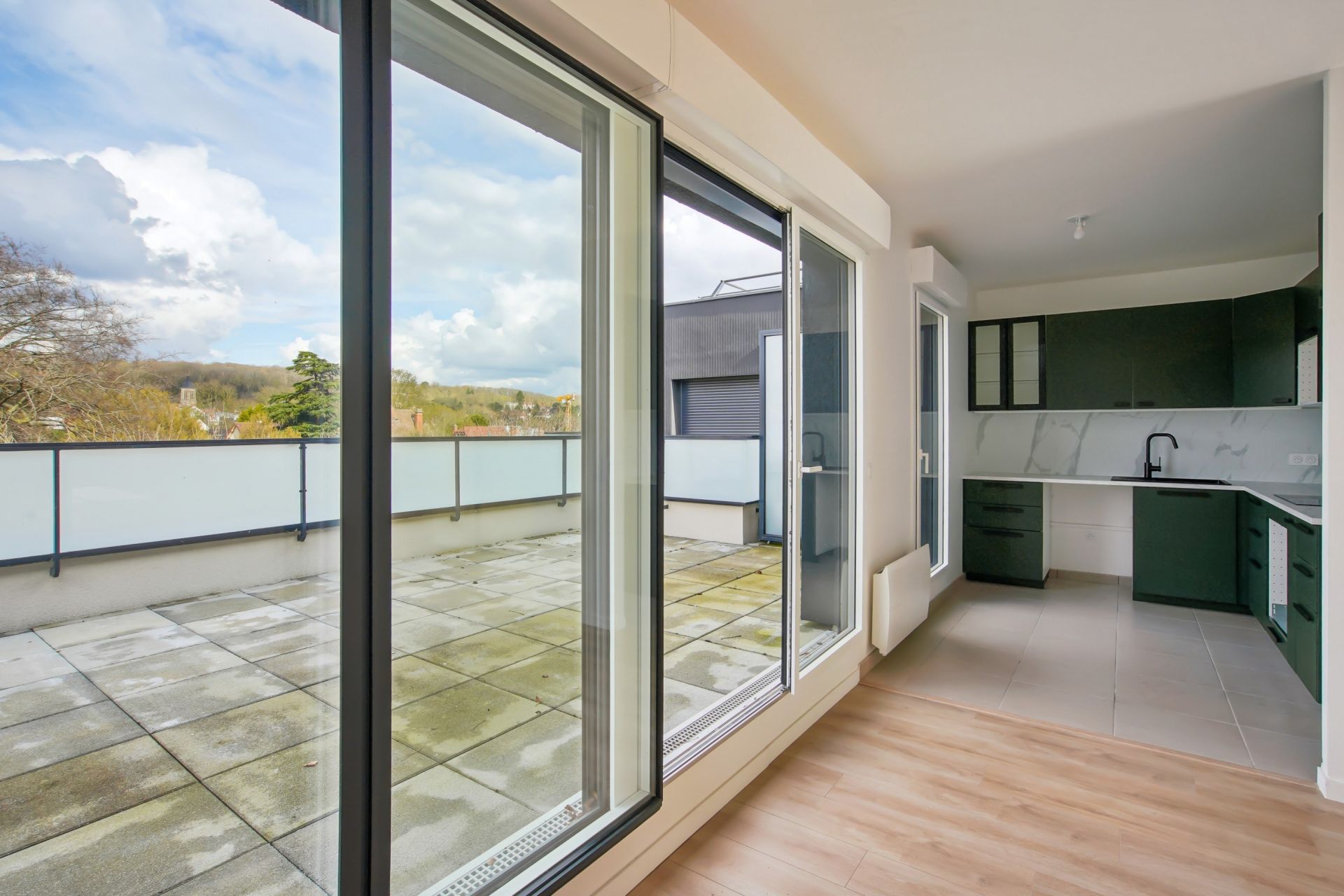 luxury apartment 4 Rooms for sale on CORMEILLES EN PARISIS (95240)