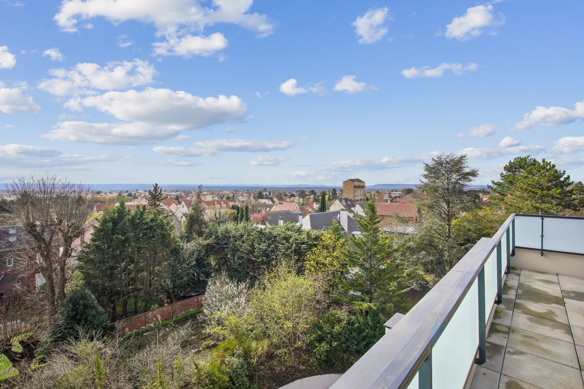 luxury apartment 4 Rooms for sale on CORMEILLES EN PARISIS (95240)