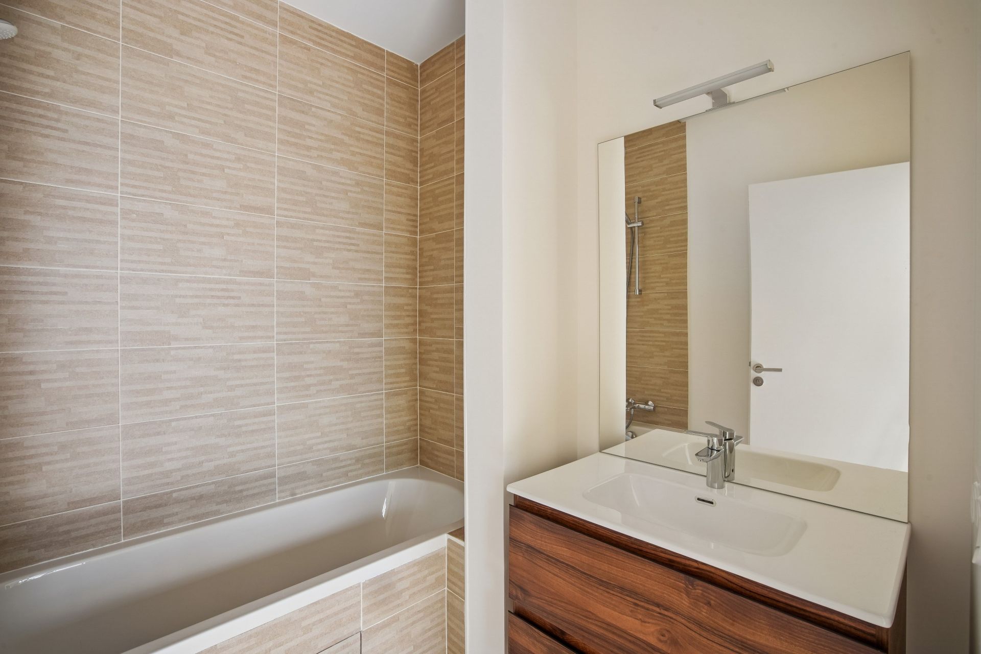 luxury apartment 4 Rooms for sale on CORMEILLES EN PARISIS (95240)