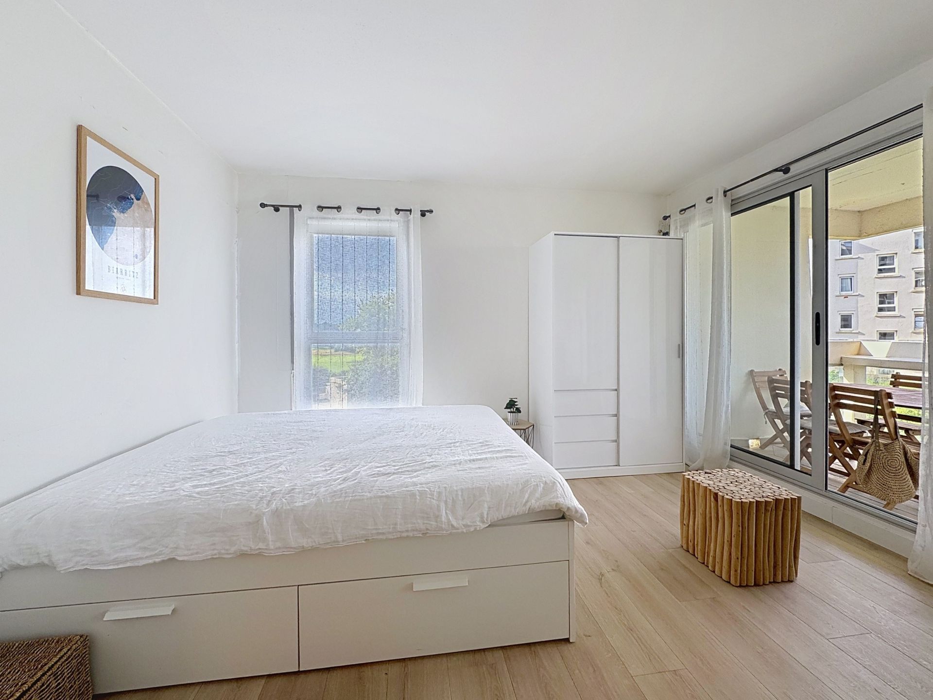 luxury apartment 2 Rooms for sale on BIARRITZ (64200)