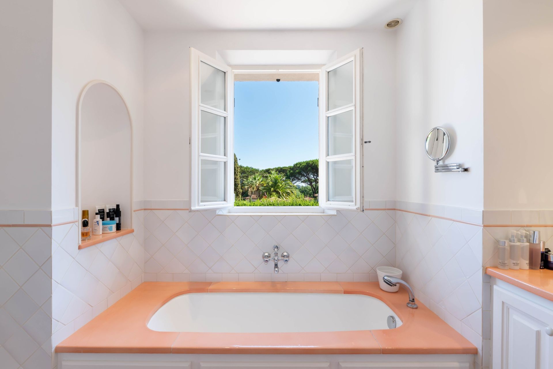 maison provençale de luxe 6 Pièces en vente sur ST TROPEZ (83990)