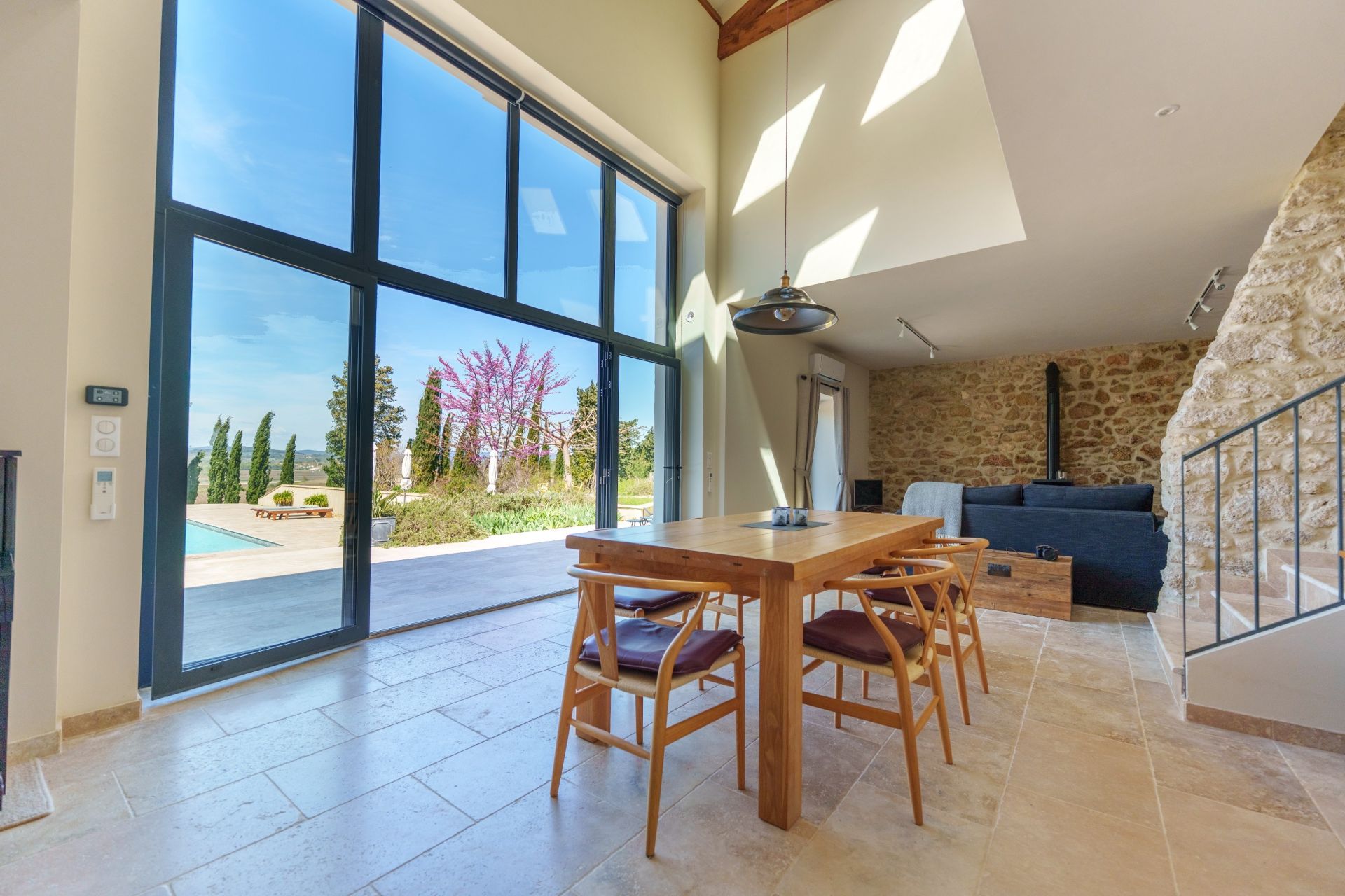 maison de luxe 5 Pièces en vente sur ALIGNAN DU VENT (34290)