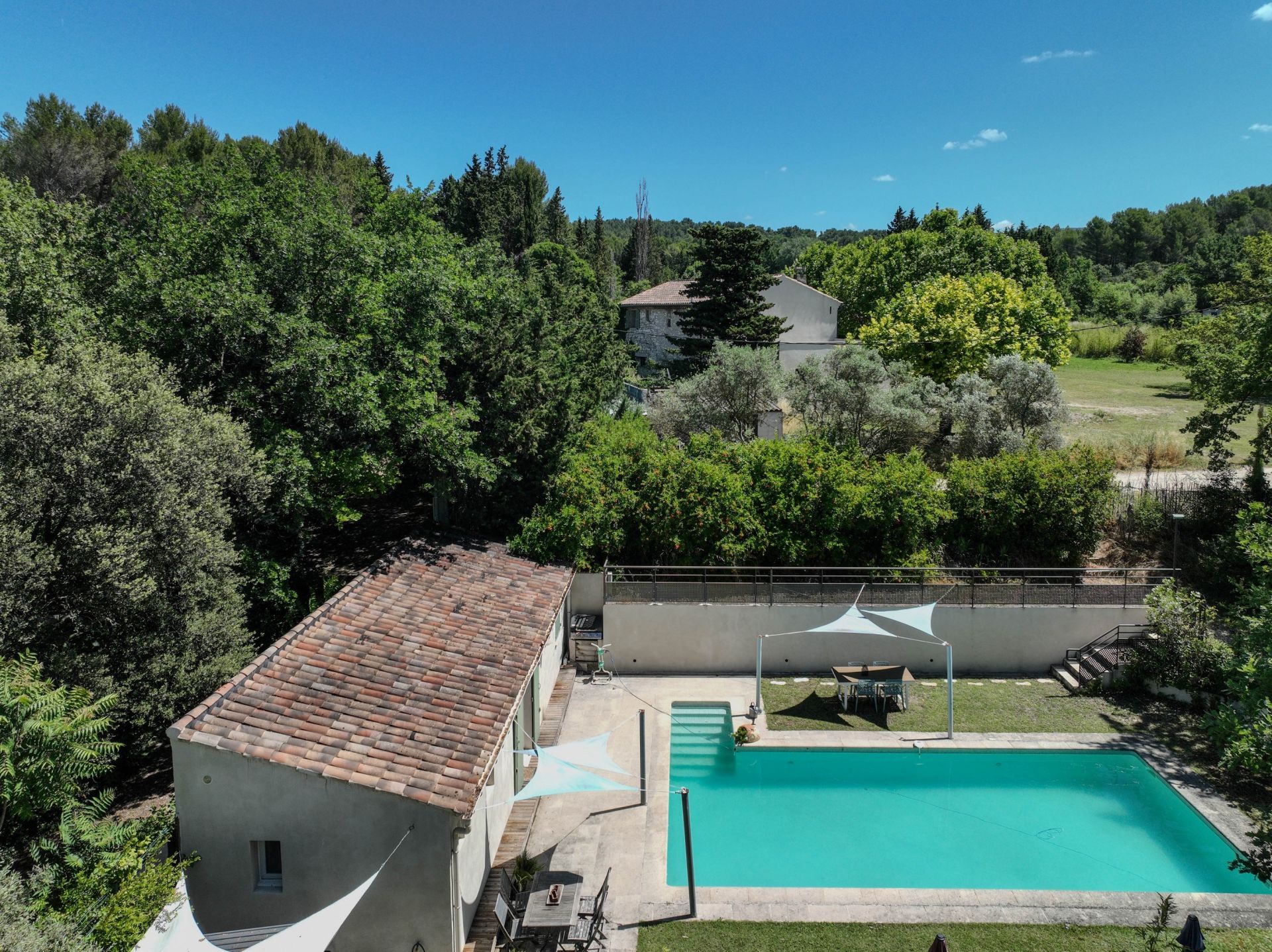 maison de luxe 7 Pièces en vente sur L ISLE SUR LA SORGUE (84800)