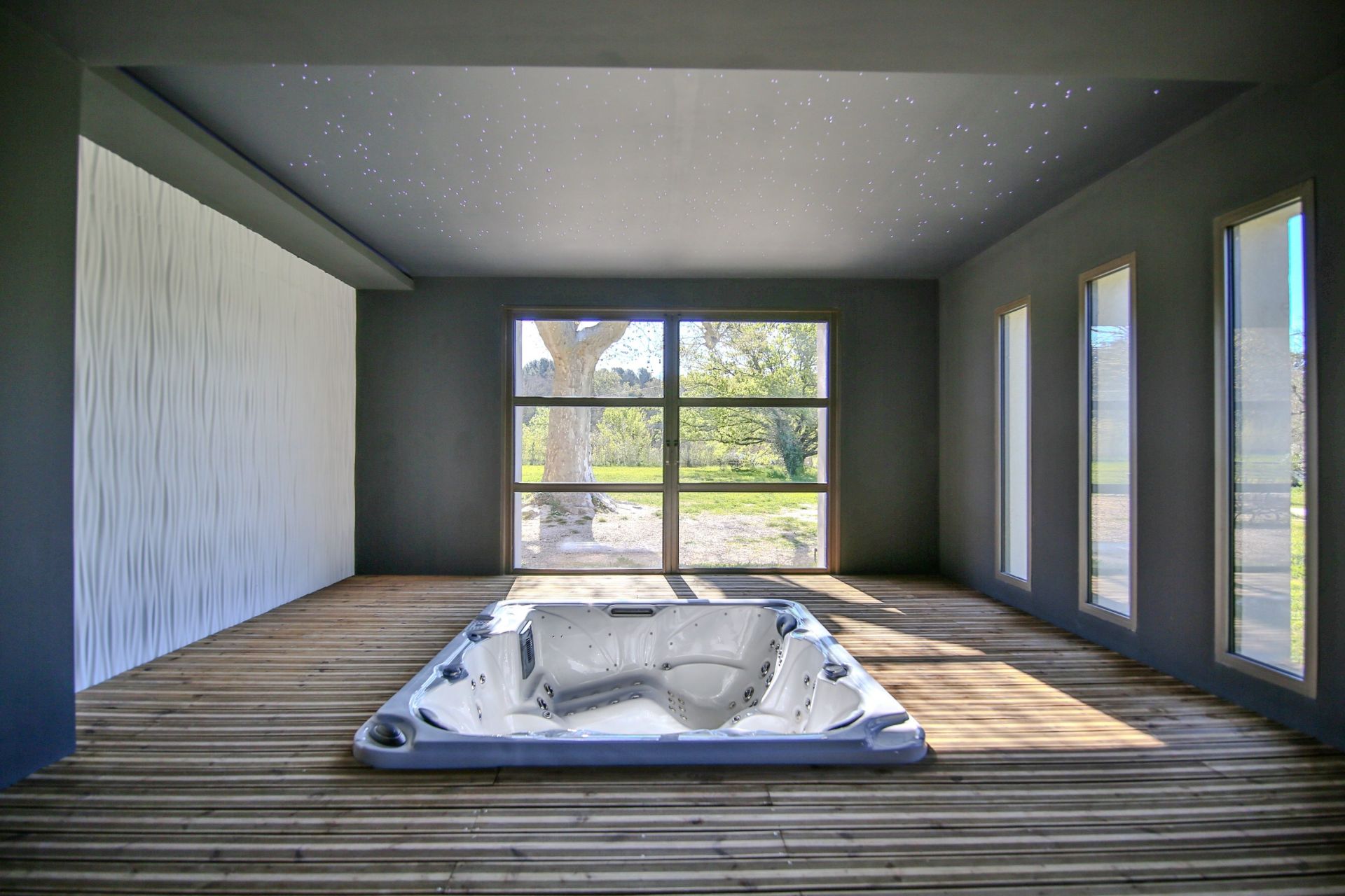 maison de luxe 7 Pièces en vente sur L ISLE SUR LA SORGUE (84800)