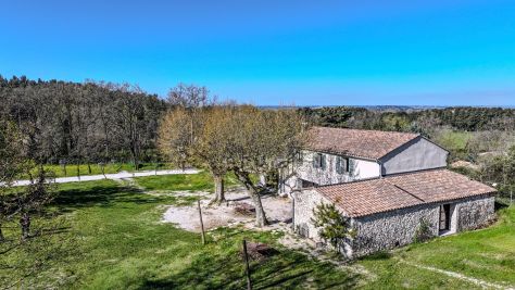 Sale Luxury house L'Isle-sur-la-Sorgue 7&nbsp;Rooms 200&nbsp;m²