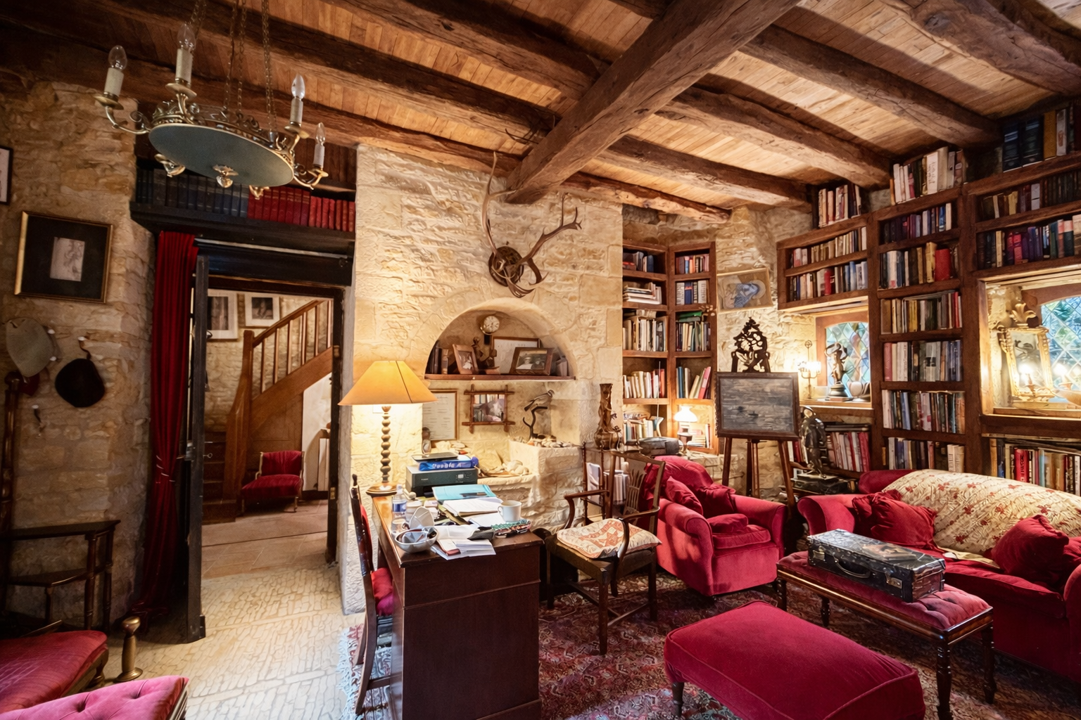 luxury house 19 Rooms for sale on SARLAT LA CANEDA (24200)