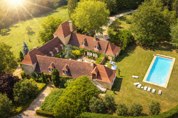Vente Maison de luxe Sarlat-la-Canéda 19&nbsp;Pièces 540&nbsp;m²