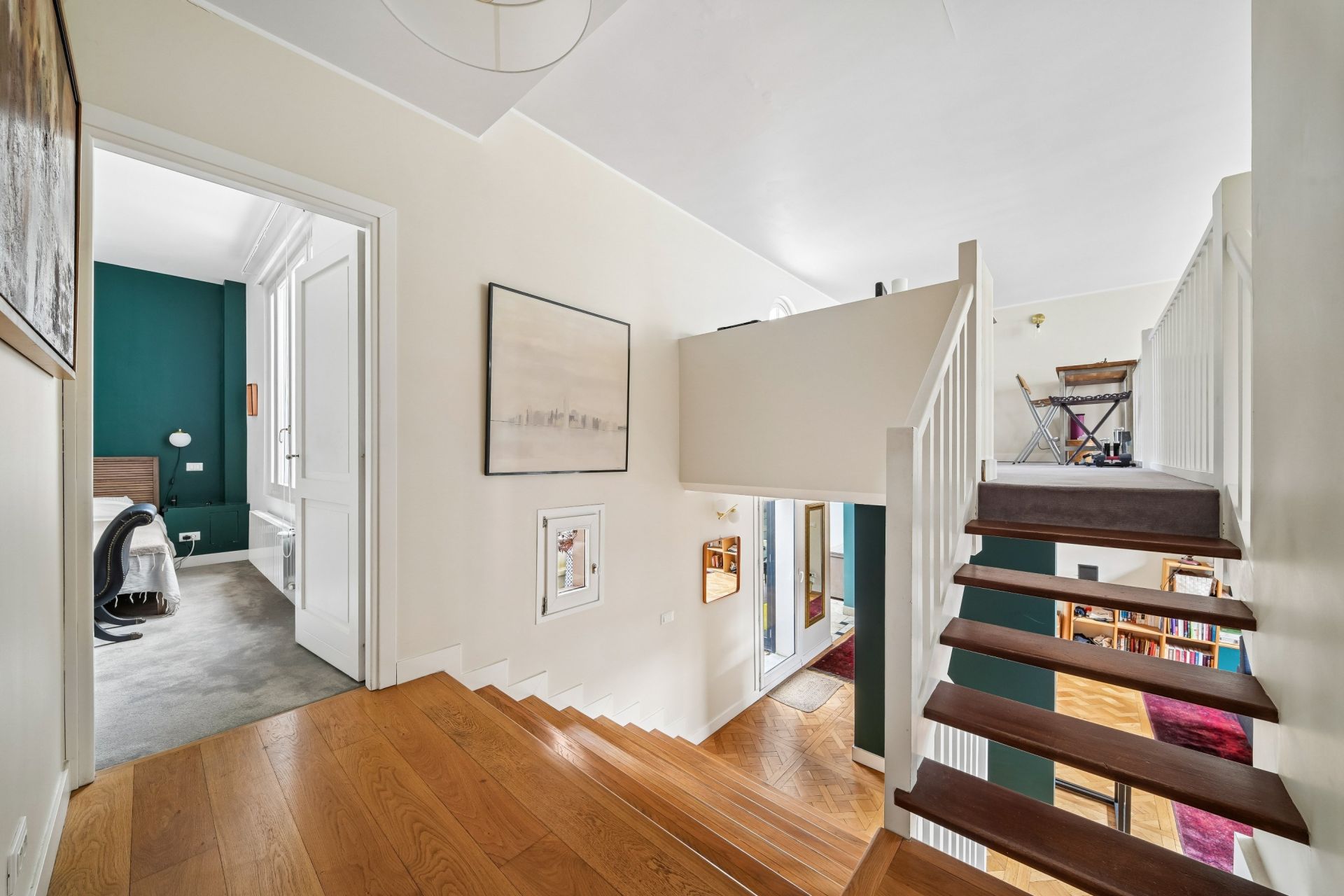 luxury apartment 6 Rooms for sale on PARIS (75017)