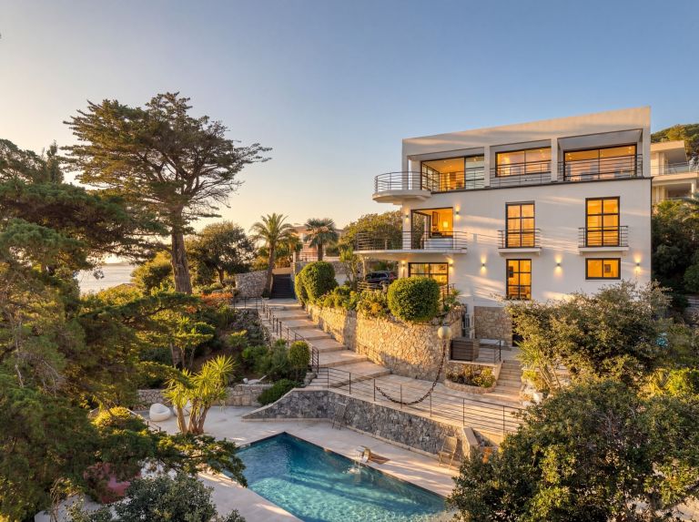 maison contemporaine 8 Pièces en vente sur CANNES (06400)