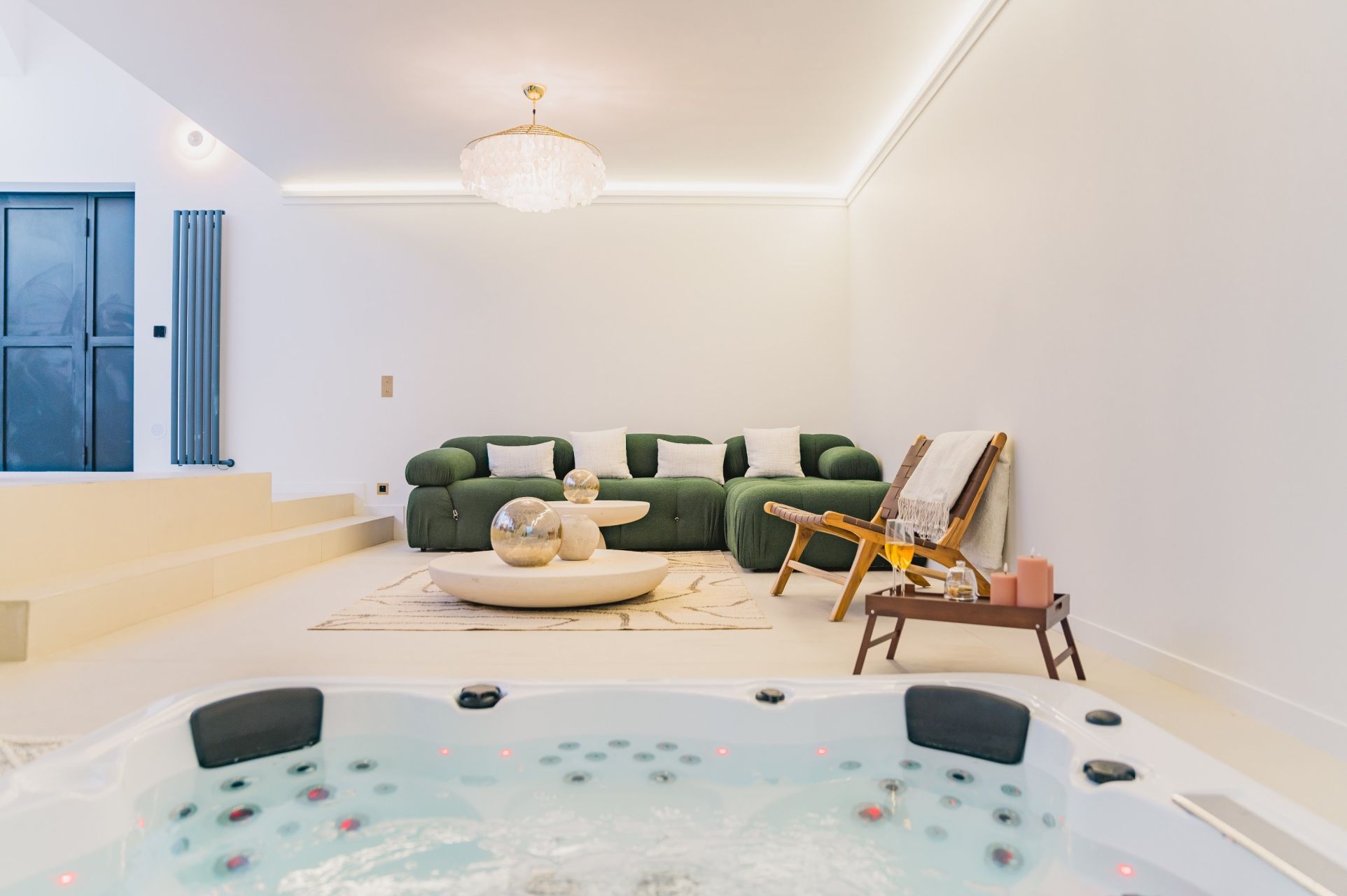 luxury apartment 5 Rooms for sale on PARIS (75018)