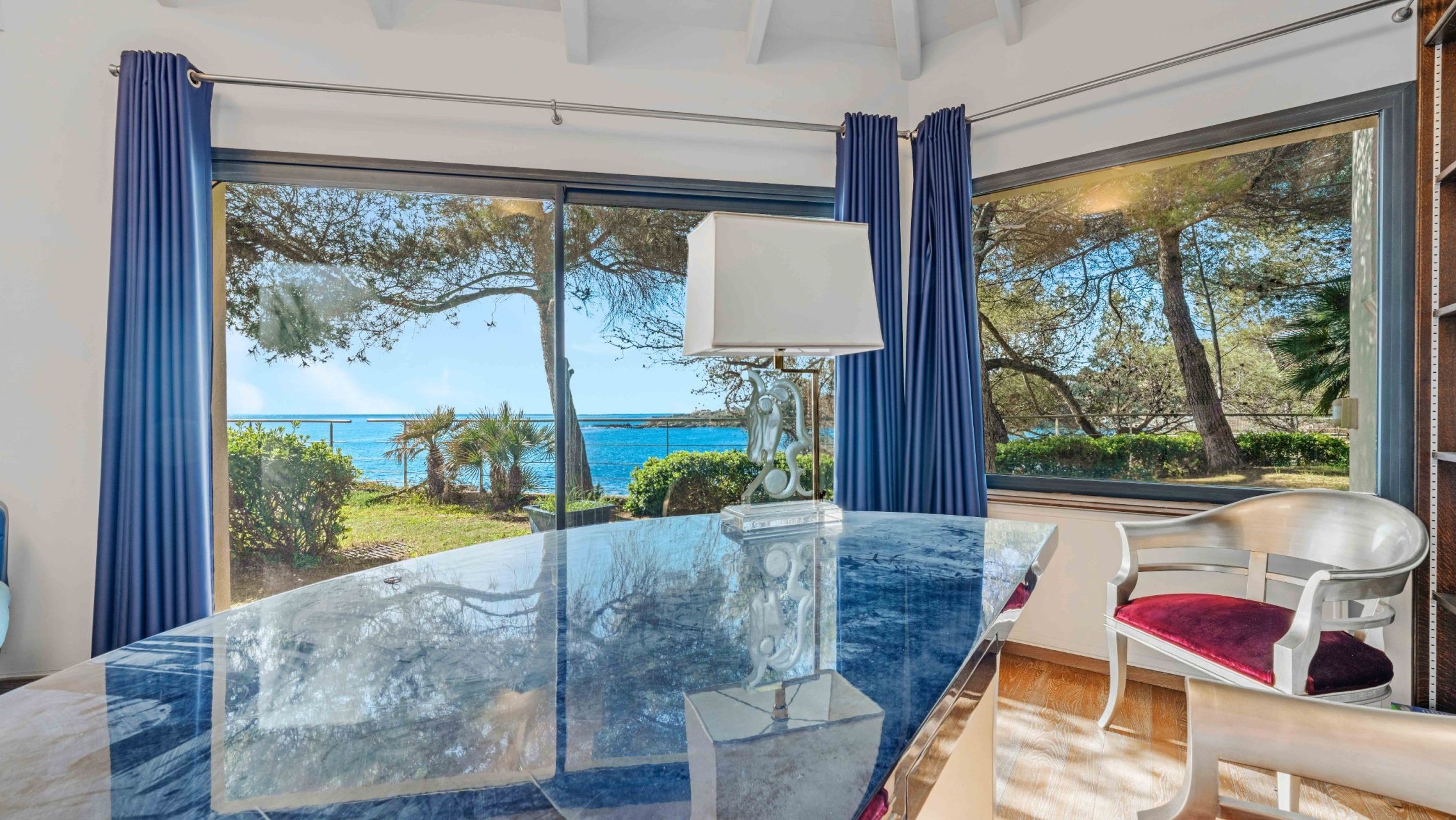 villa de luxe 7 Pièces en vente sur LES ISSAMBRES (83380)