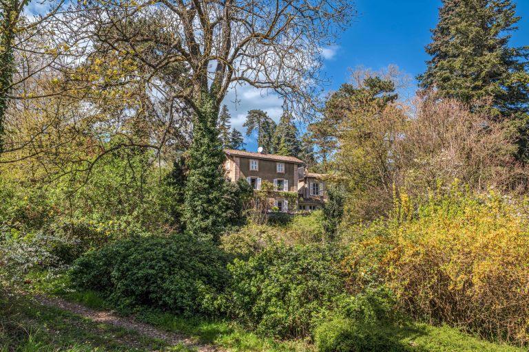 maison de luxe 8 Pièces en vente sur BRIGNAIS (69530)
