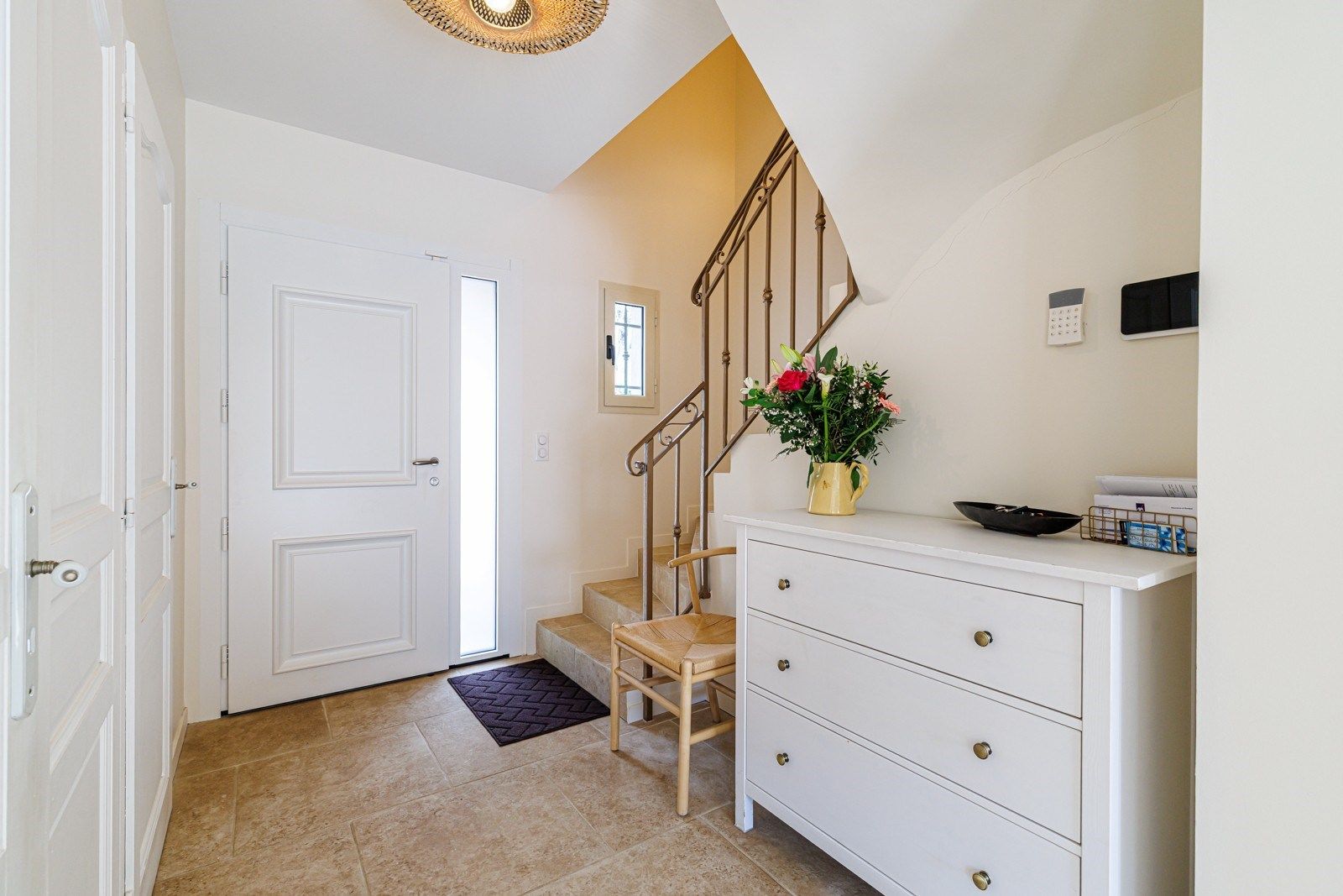 luxury villa 7 Rooms for sale on NICE (06000)