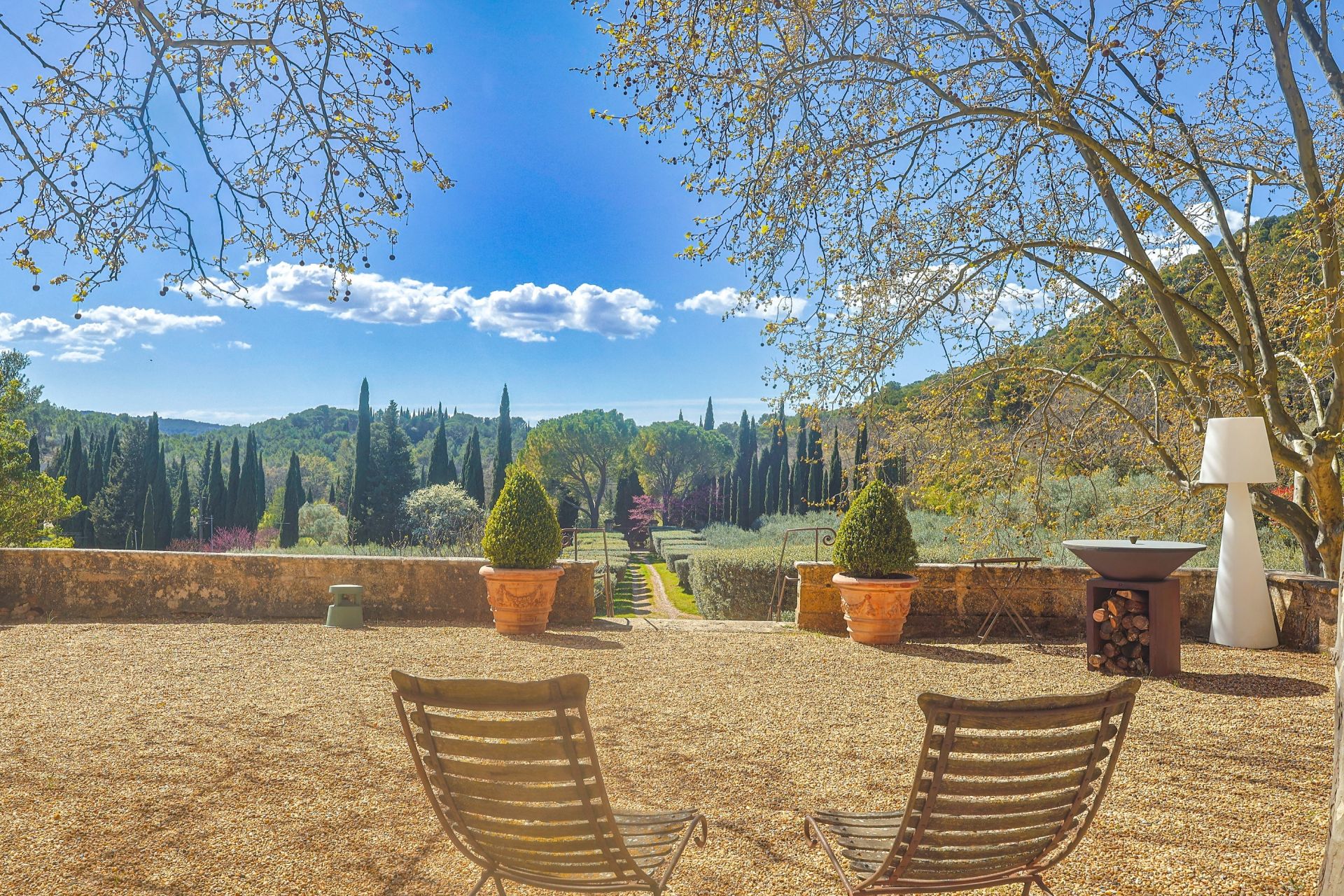 luxury house 10 Rooms for sale on AIX EN PROVENCE (13100)
