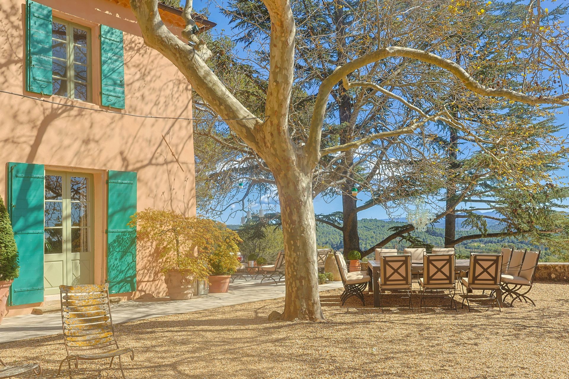 luxury house 10 Rooms for sale on AIX EN PROVENCE (13100)