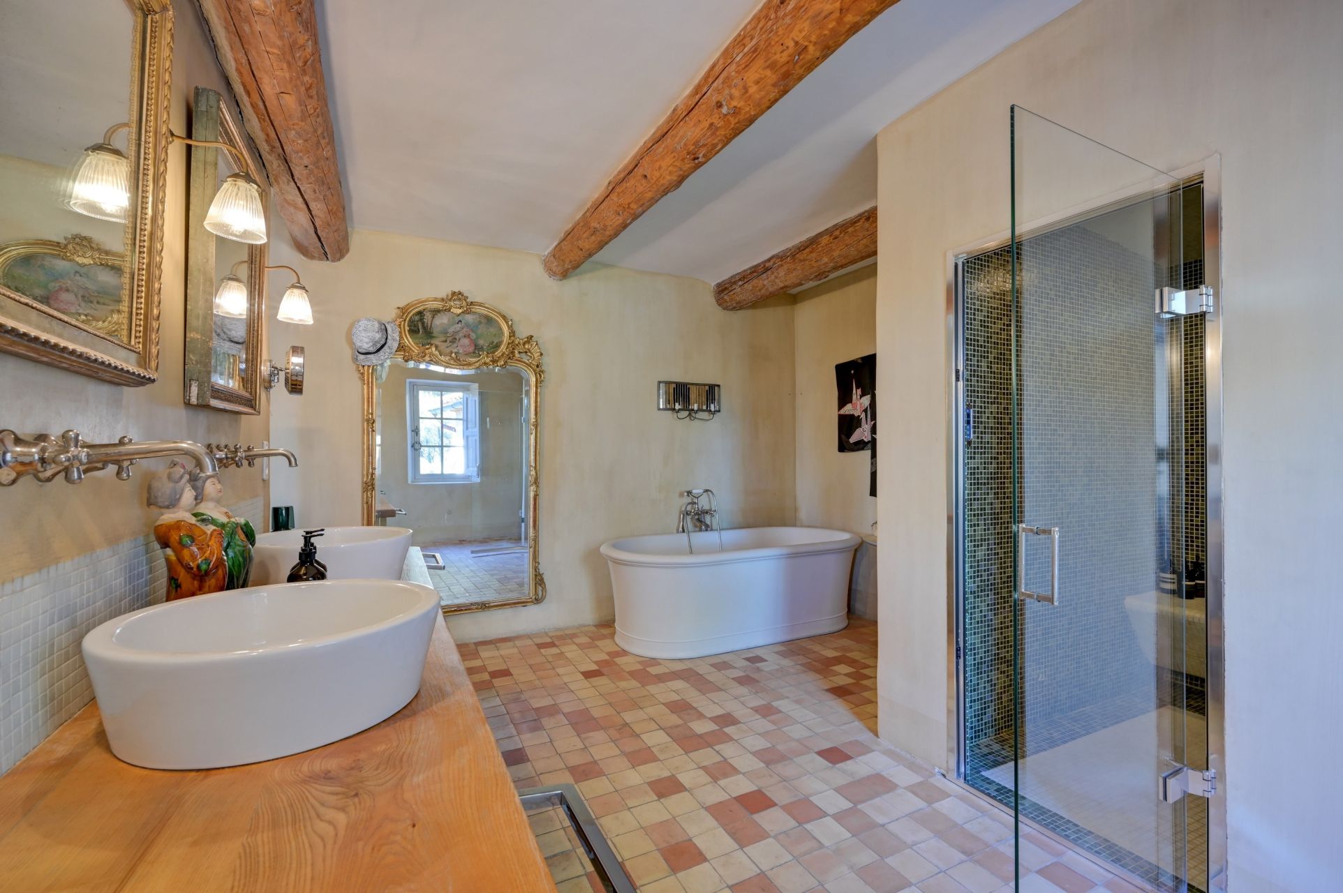 luxury house 10 Rooms for sale on AIX EN PROVENCE (13100)