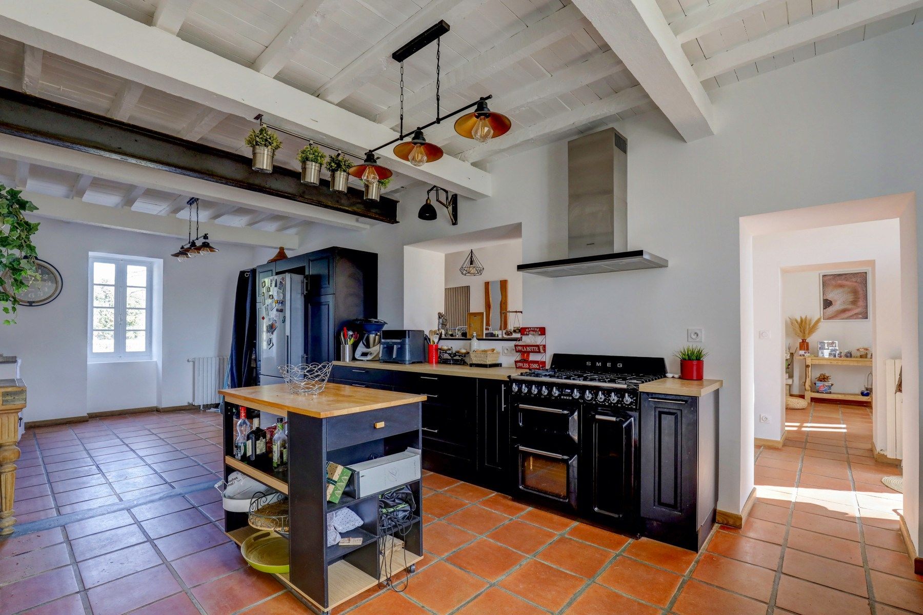 luxury house 6 Rooms for sale on LAVAUR (81500)