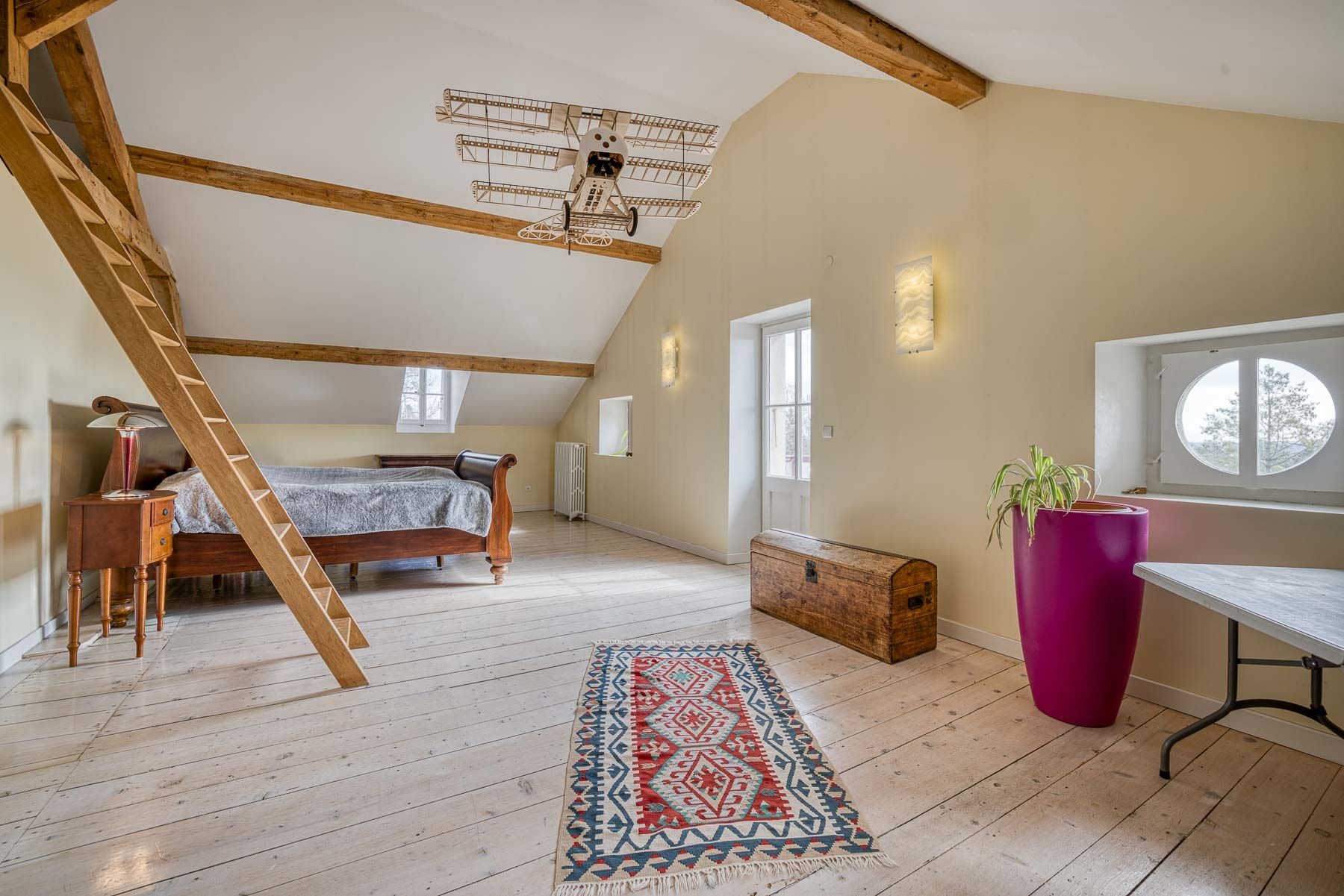 maison de luxe 8 Pièces en vente sur DIVONNE LES BAINS (01220)