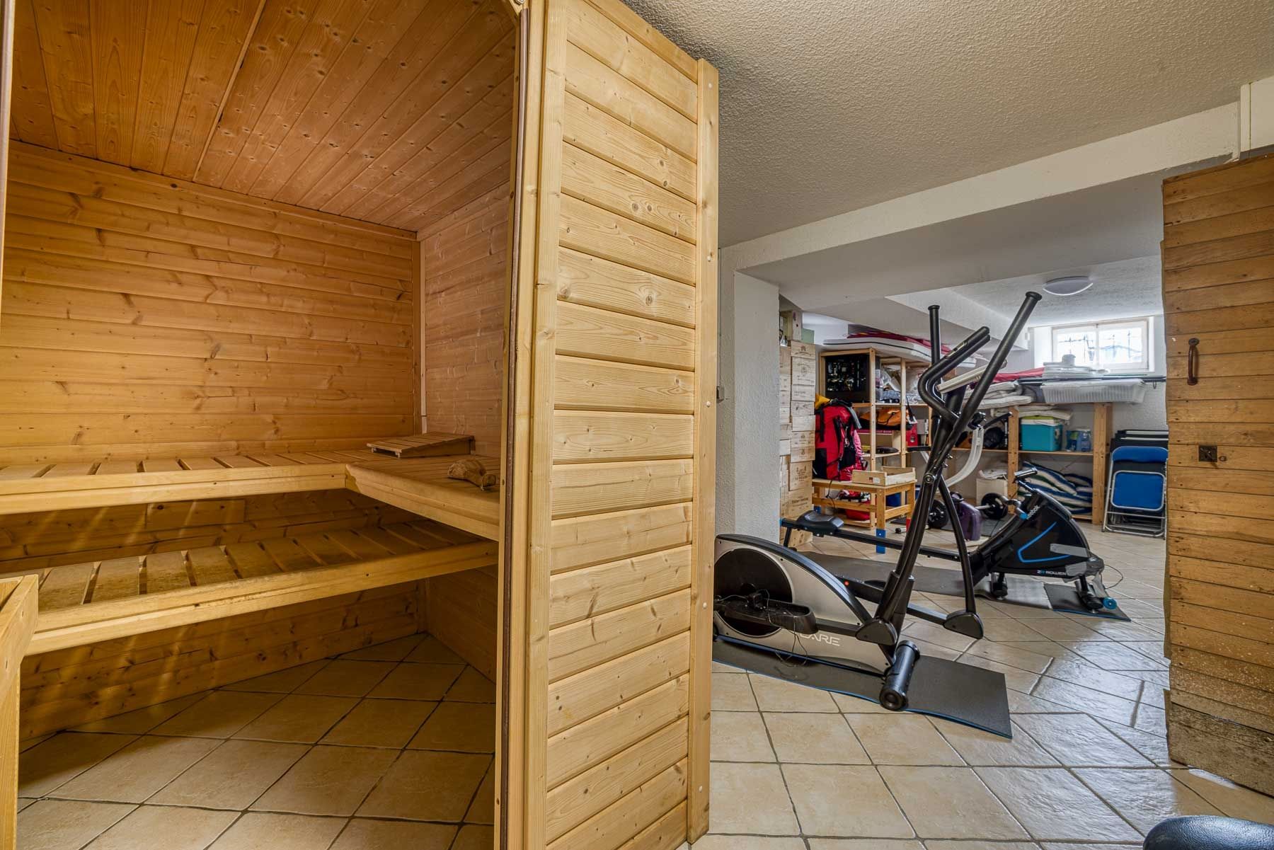 maison de luxe 8 Pièces en vente sur DIVONNE LES BAINS (01220)