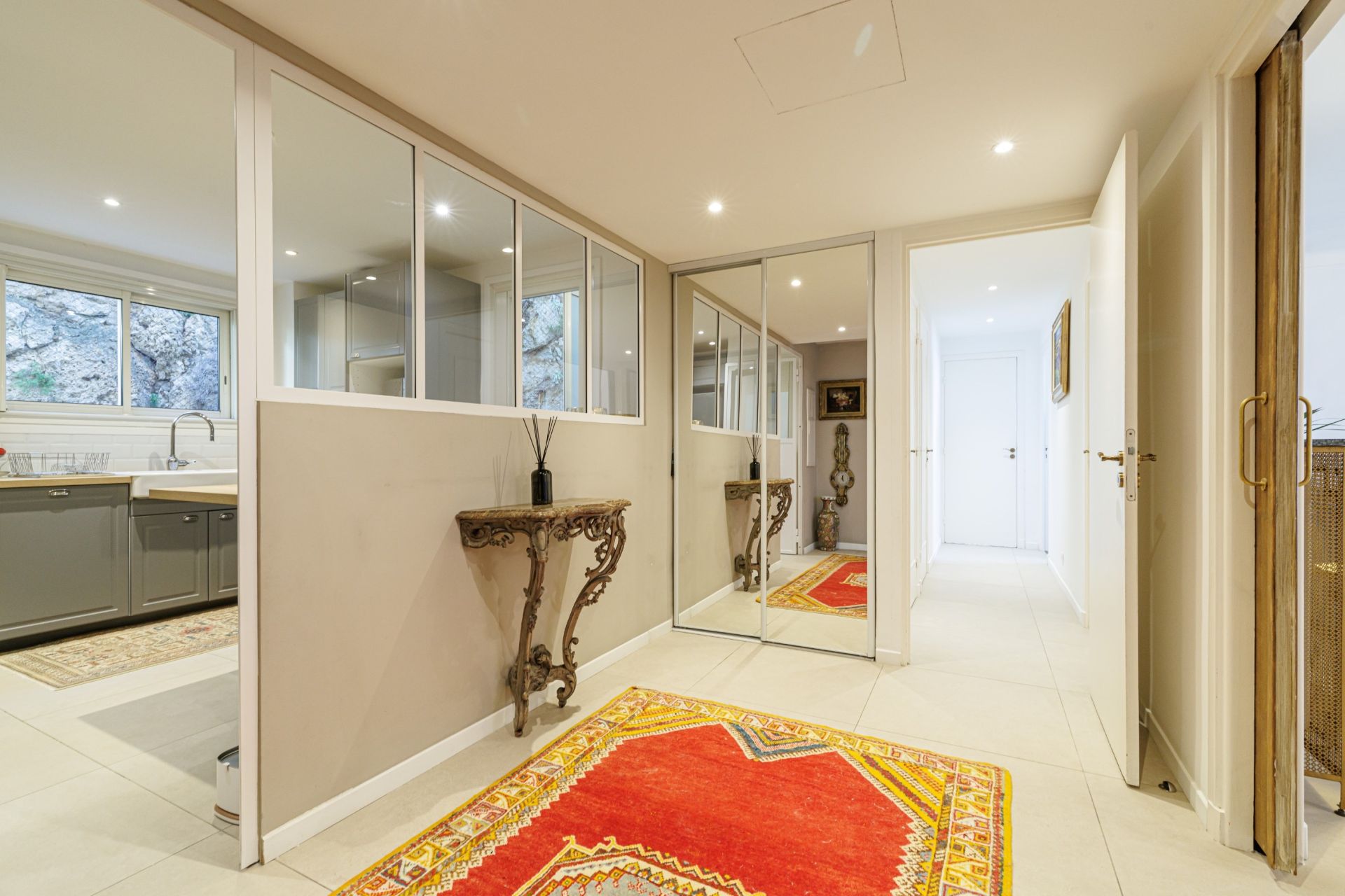 luxury apartment 2 Rooms for sale on VILLEFRANCHE SUR MER (06230)