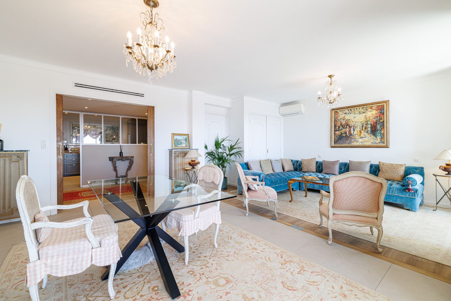 luxury apartment 2 Rooms for sale on VILLEFRANCHE SUR MER (06230)