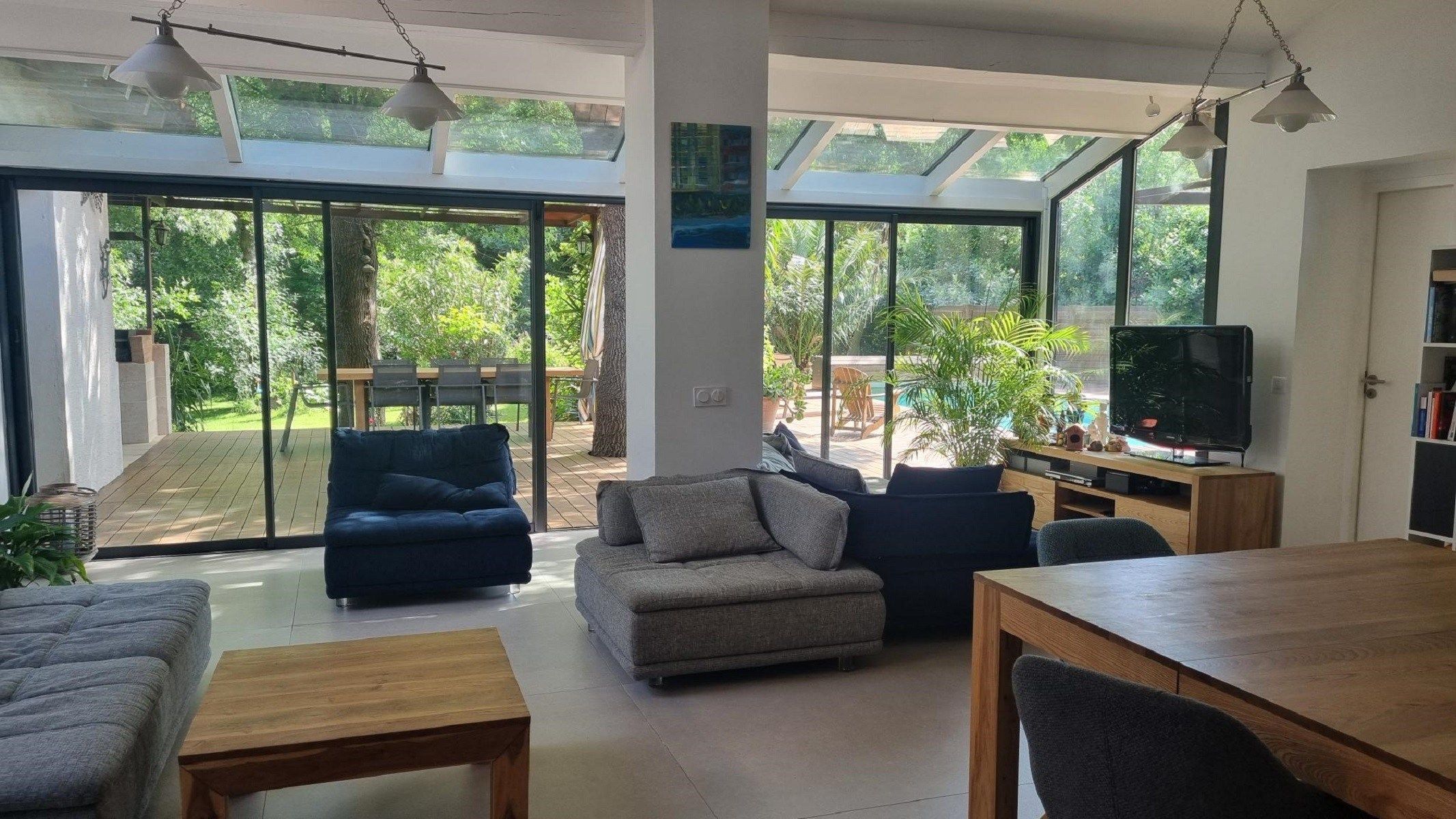 luxury house 8 Rooms for sale on ST ESTEVE (66240)