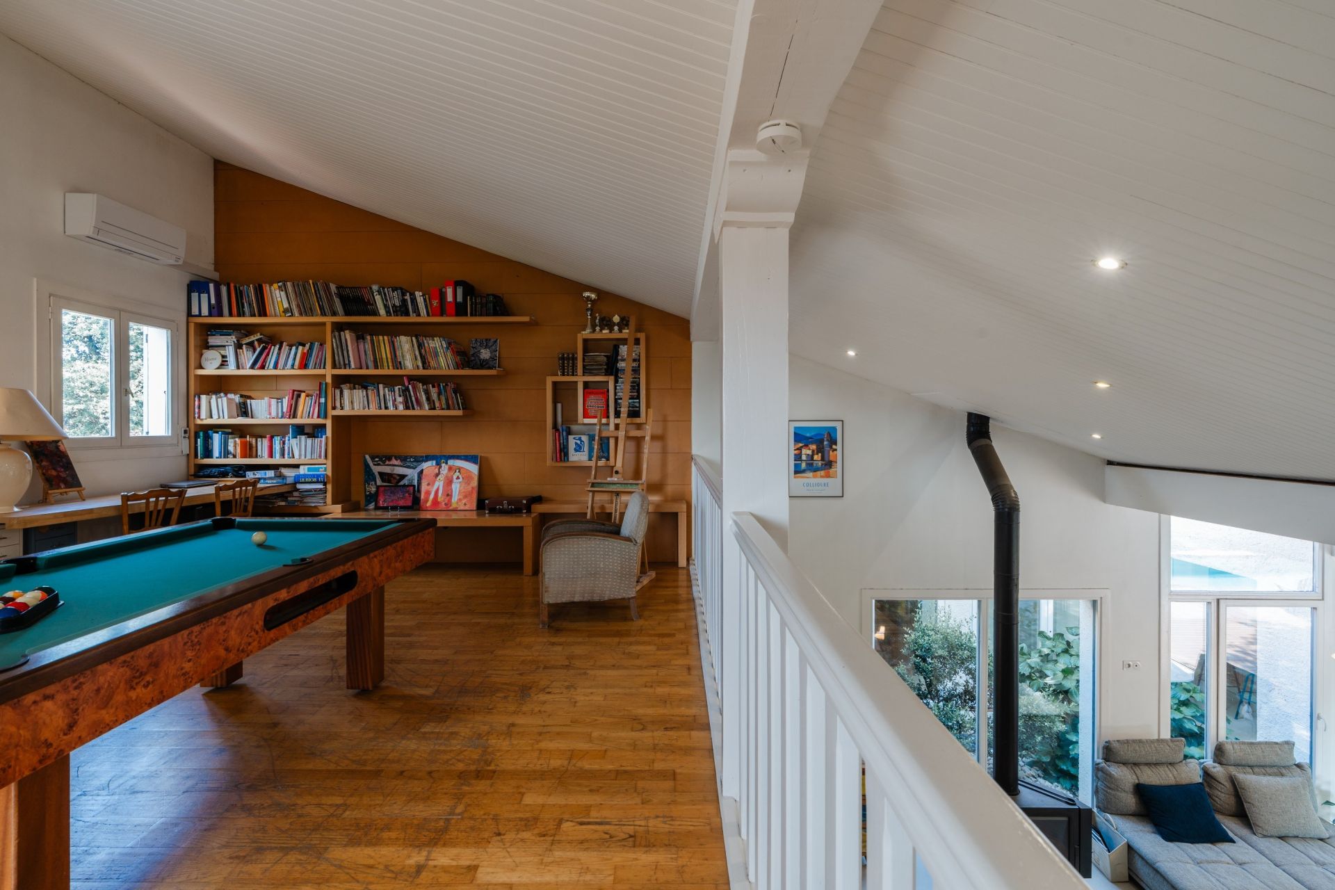 luxury house 8 Rooms for sale on ST ESTEVE (66240)