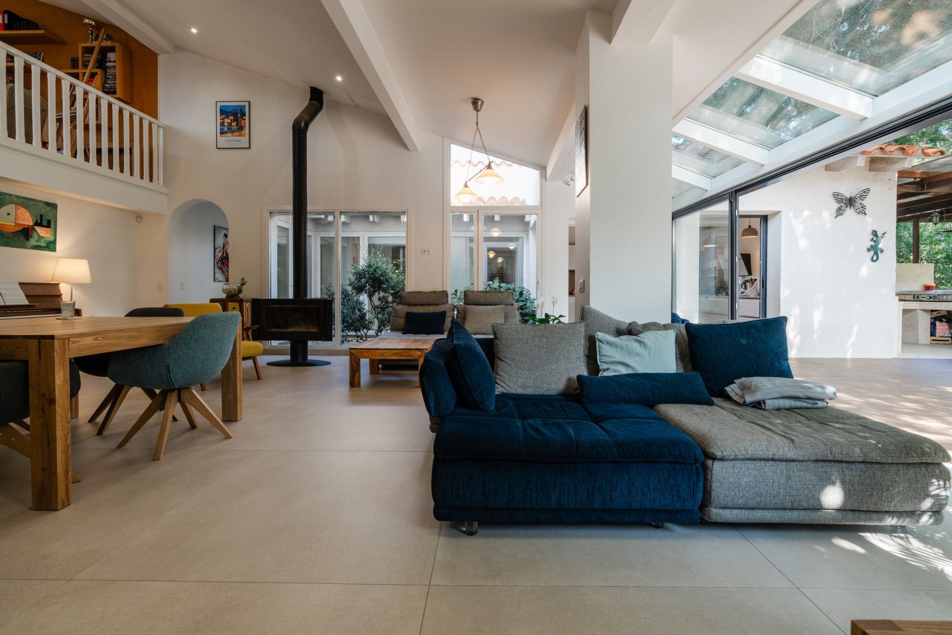 luxury house 8 Rooms for sale on ST ESTEVE (66240)