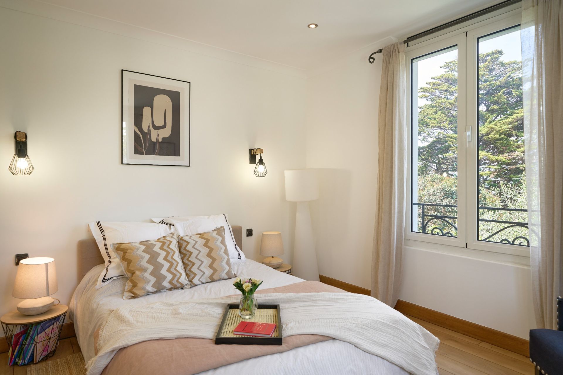 luxury villa 7 Rooms for sale on CANNES (06400)