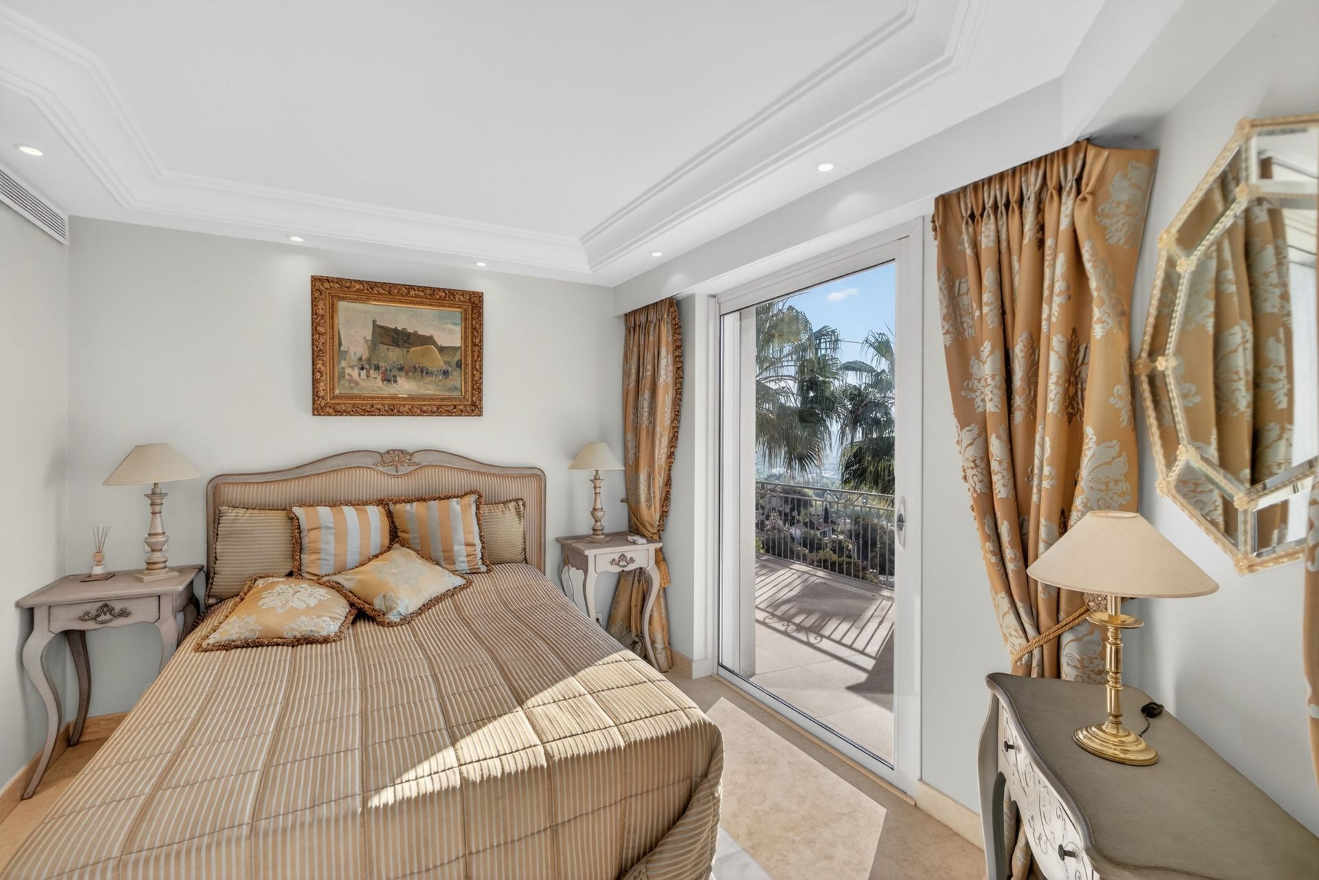 villa de luxe 5 Pièces en vente sur MANDELIEU LA NAPOULE (06210)